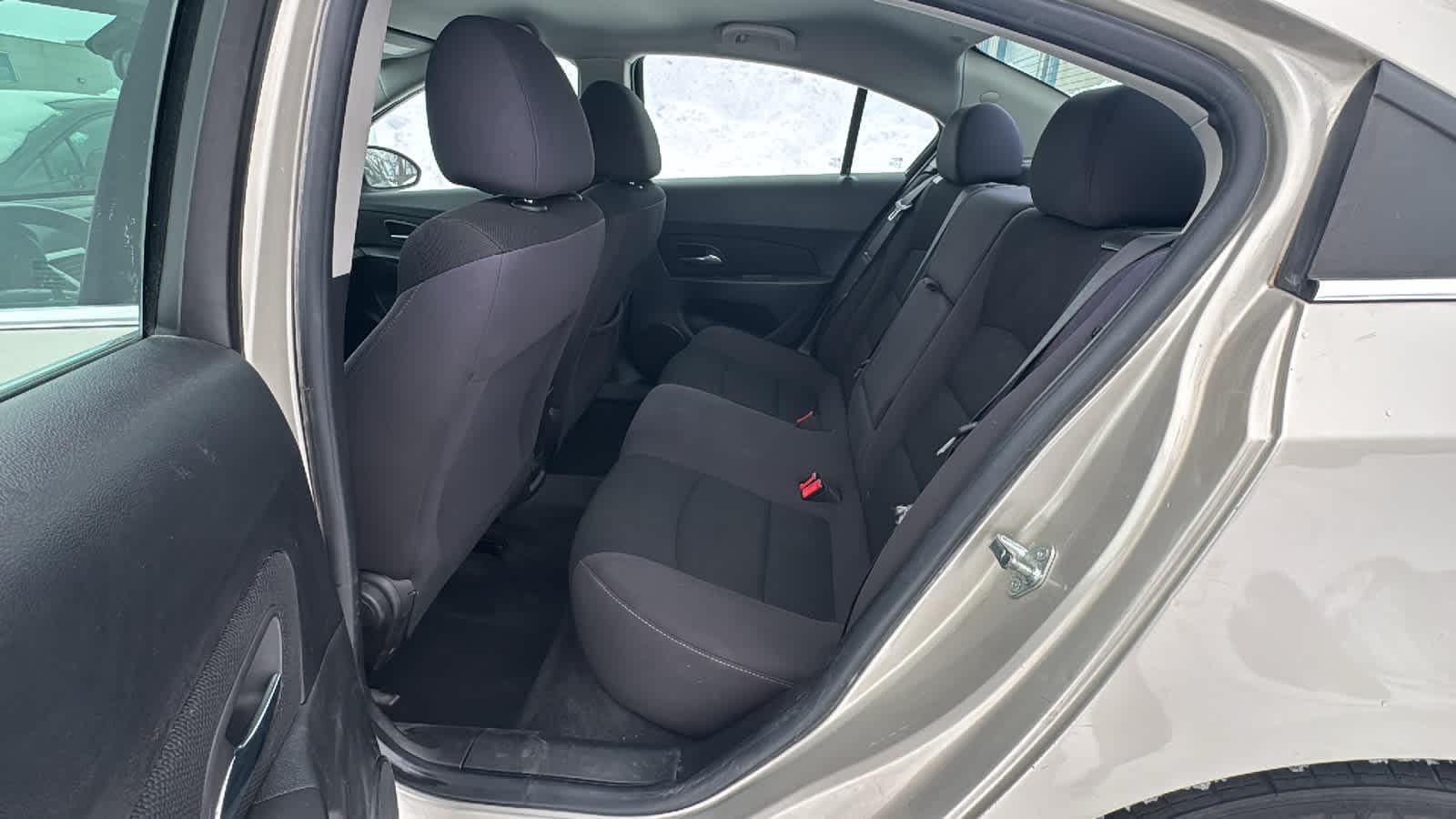 Thumbnail: 2015 Chevrolet Cruze - 13