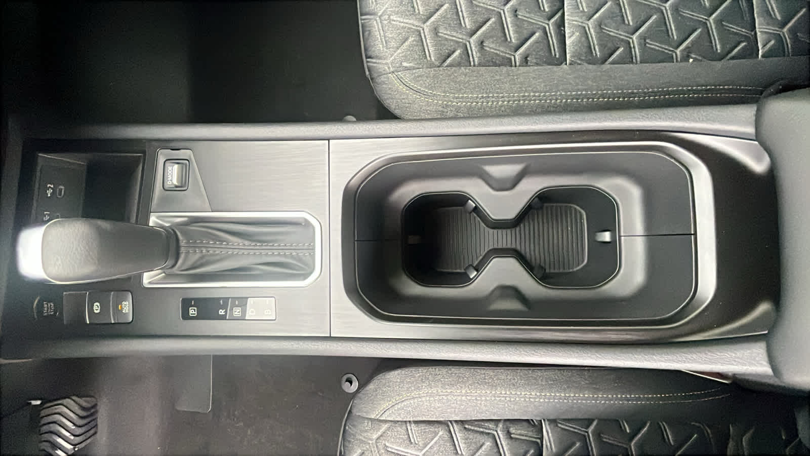 Thumbnail: 2026 Nissan Kicks - 19