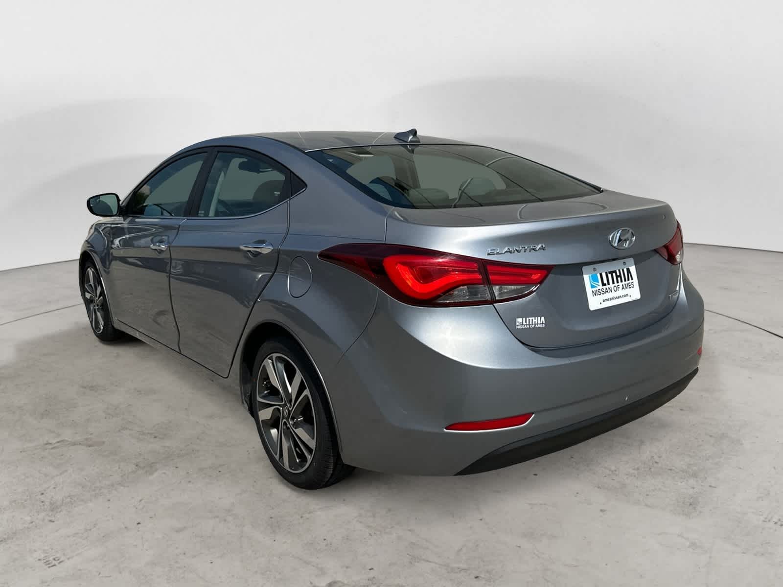 Thumbnail: 2016 Hyundai Elantra - 2