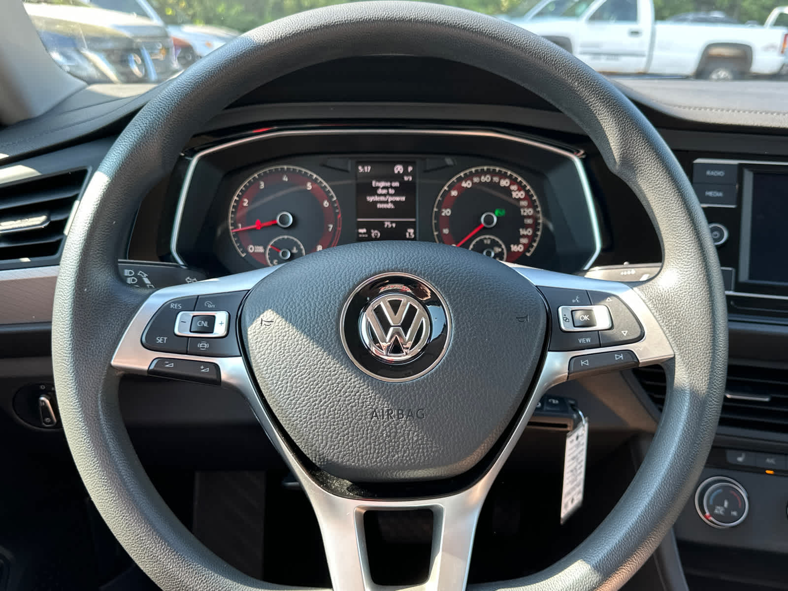 Thumbnail: 2021 Volkswagen Jetta - 18