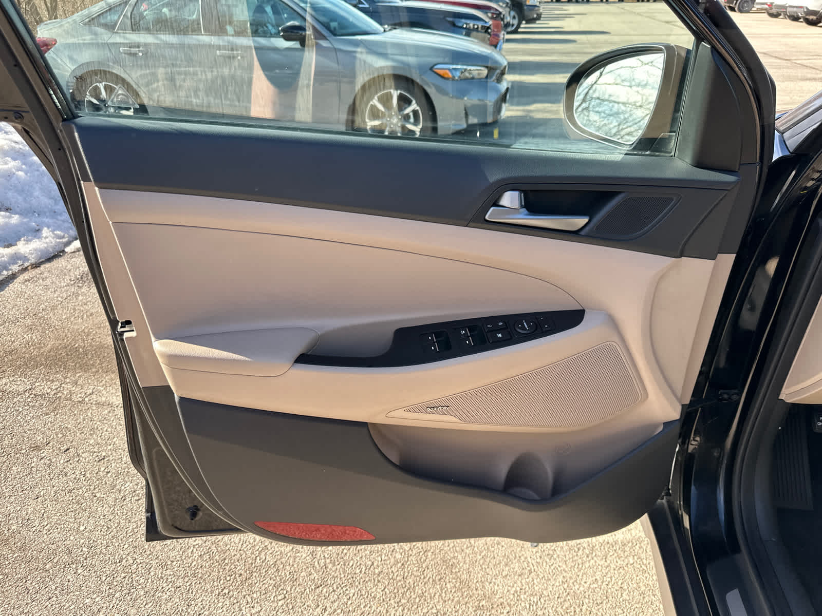 Thumbnail: 2017 Hyundai Tucson - 15