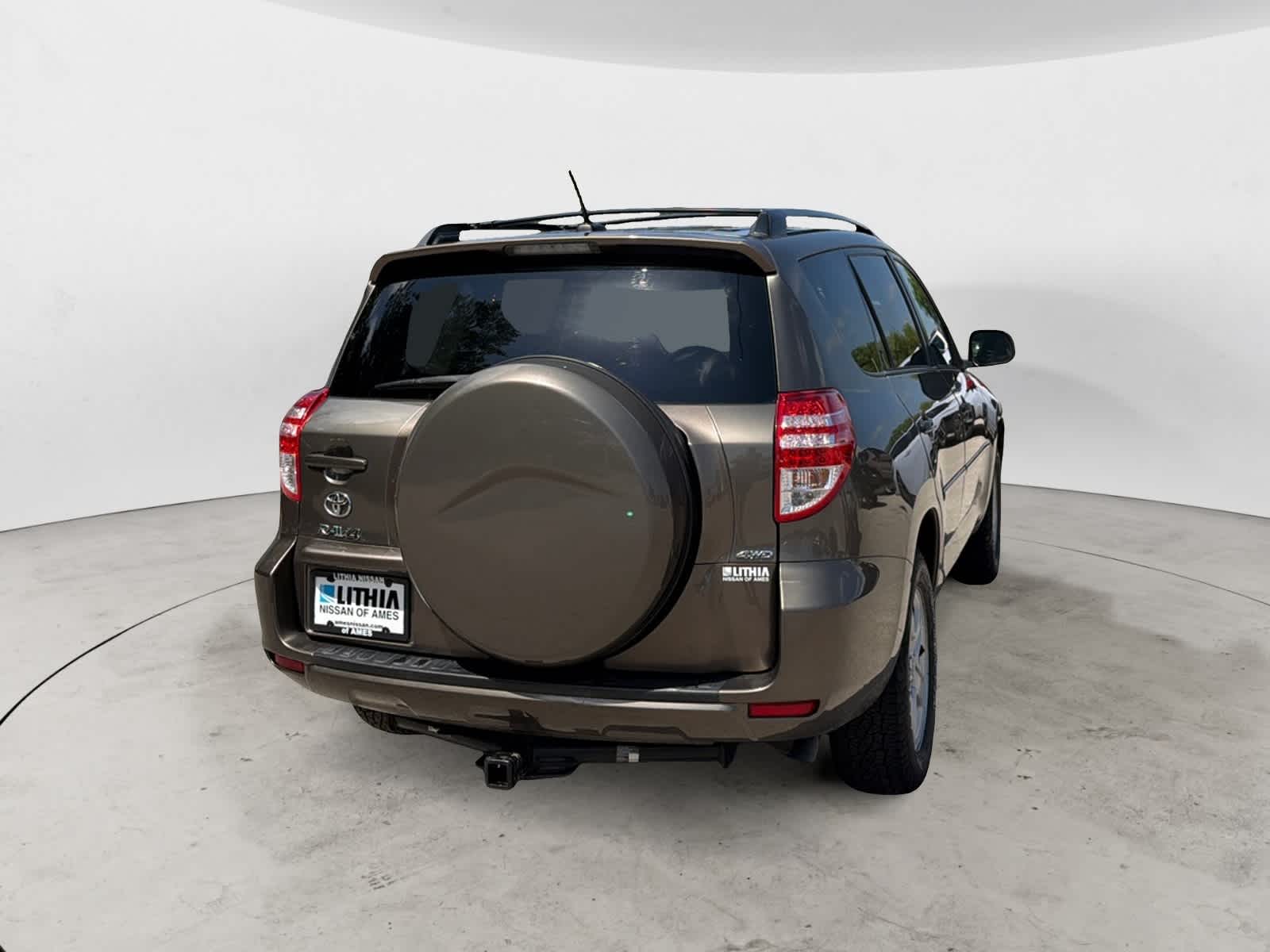 Thumbnail: 2011 Toyota RAV4 - 4