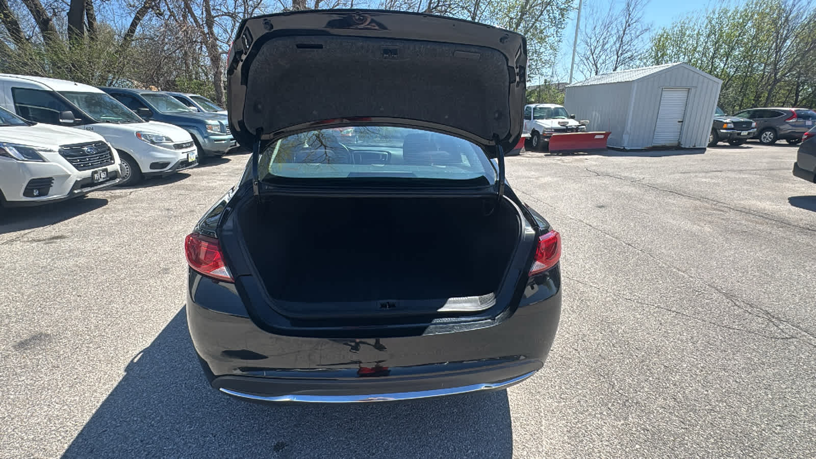 Thumbnail: 2015 Chrysler 200 - 11