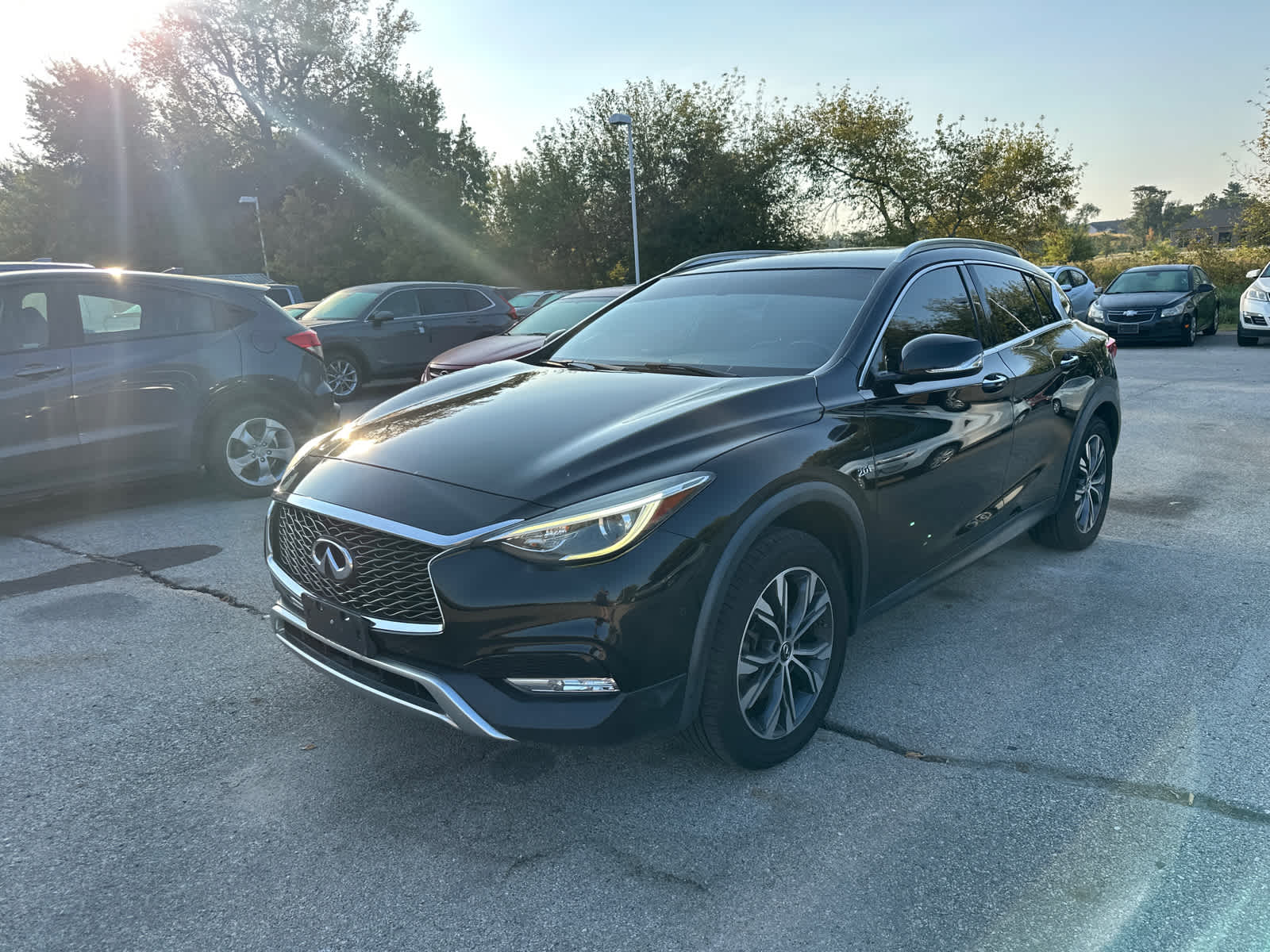 Thumbnail: 2018 INFINITI QX30 - 1