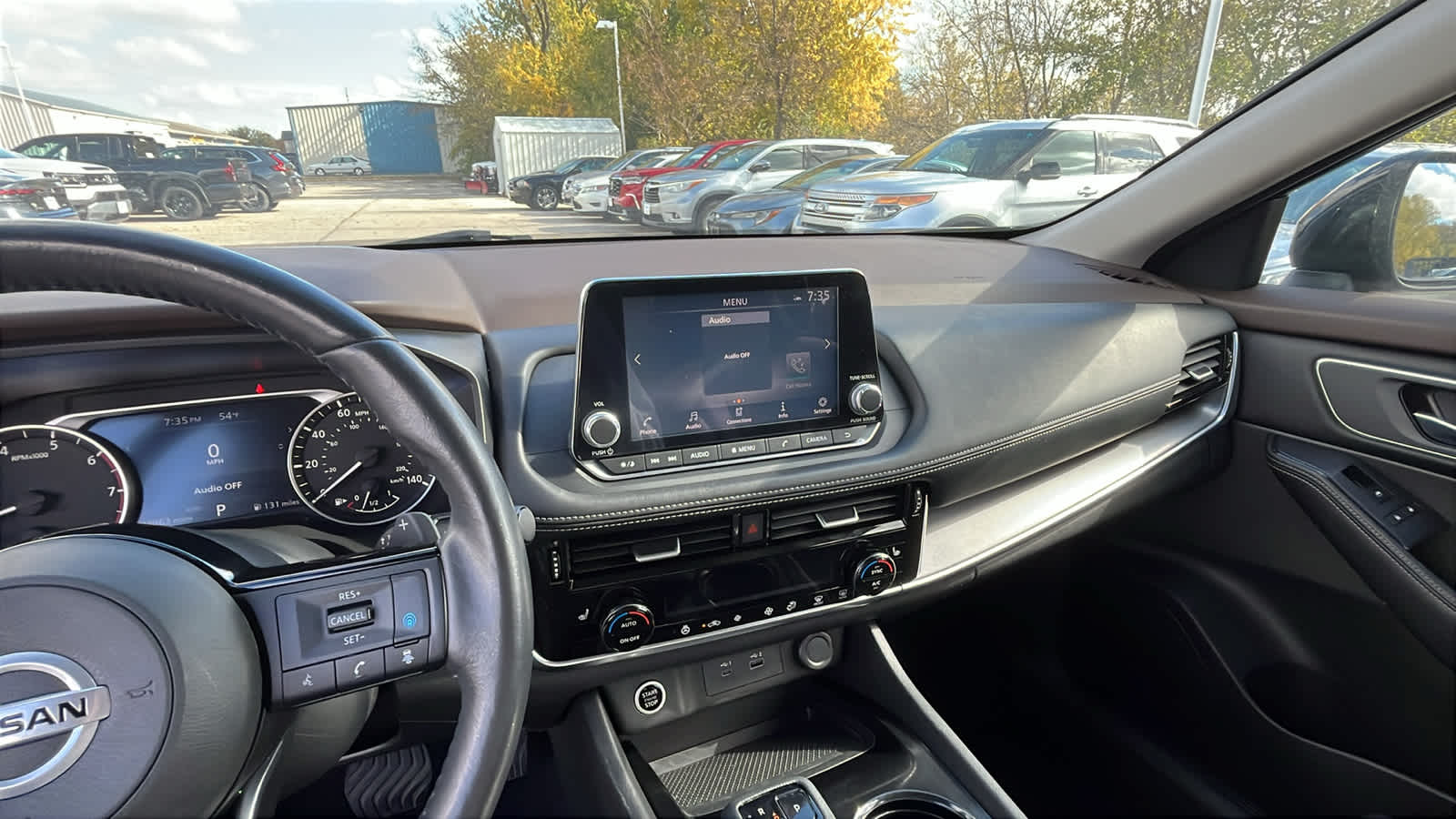 Thumbnail: 2021 Nissan Rogue - 18