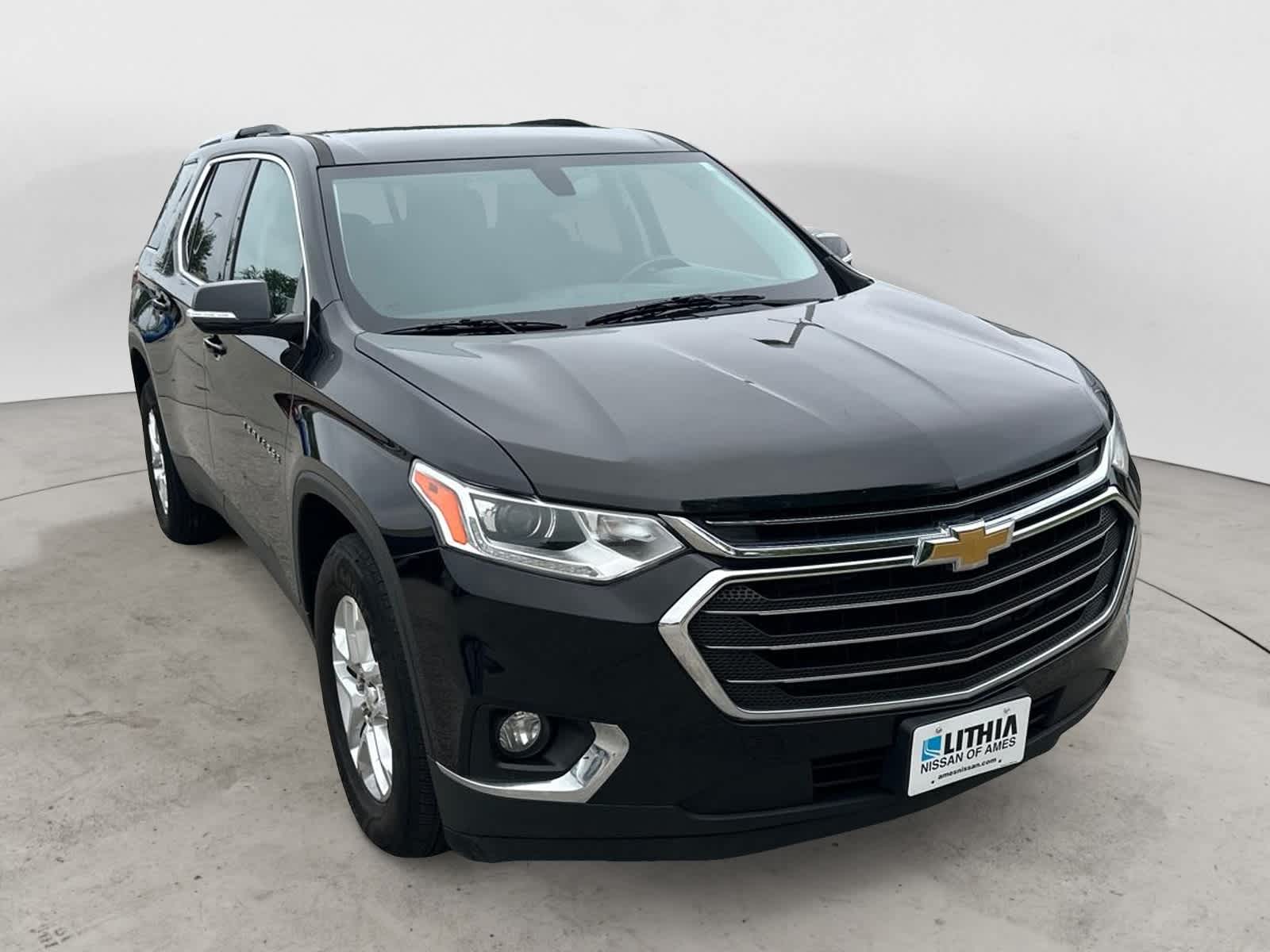 Thumbnail: 2018 Chevrolet Traverse - 4