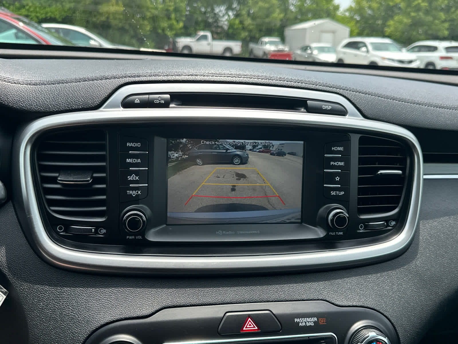 2019 Kia Sorento LX 22