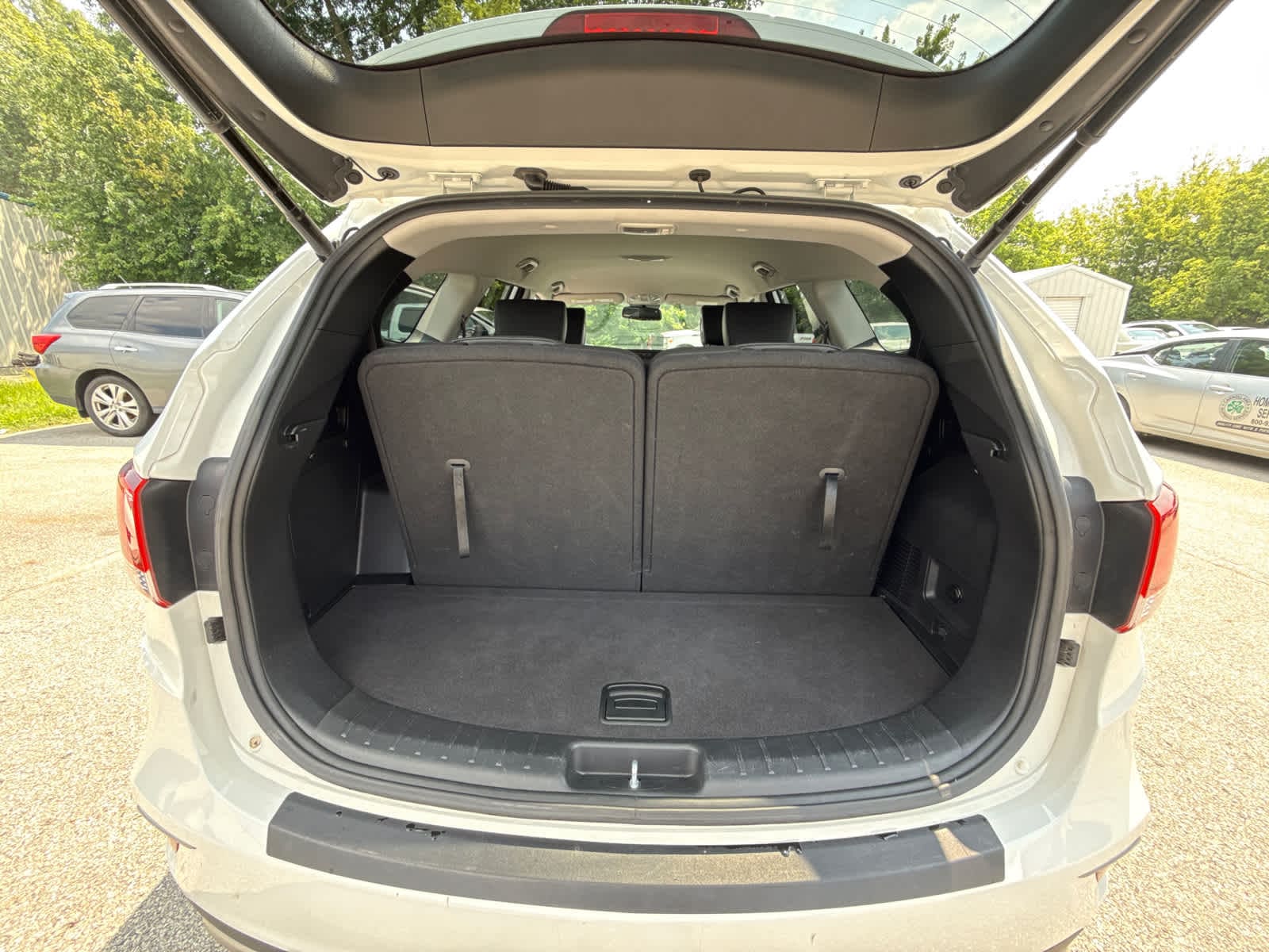 Thumbnail: 2019 Hyundai Santa Fe - 28