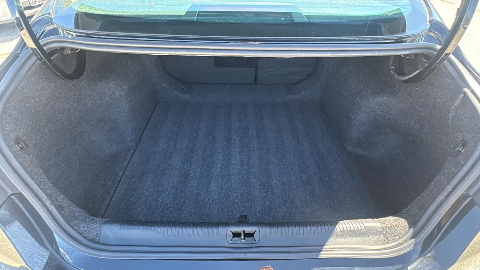 Thumbnail: 2015 Chrysler 200 - 12