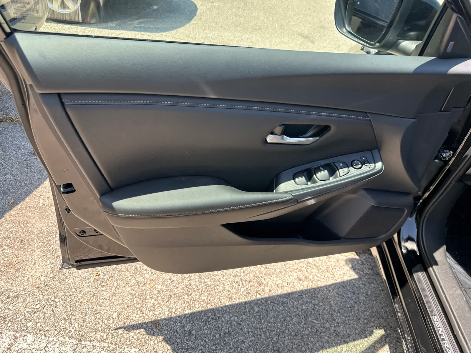 Thumbnail: 2025 Nissan Sentra - 13