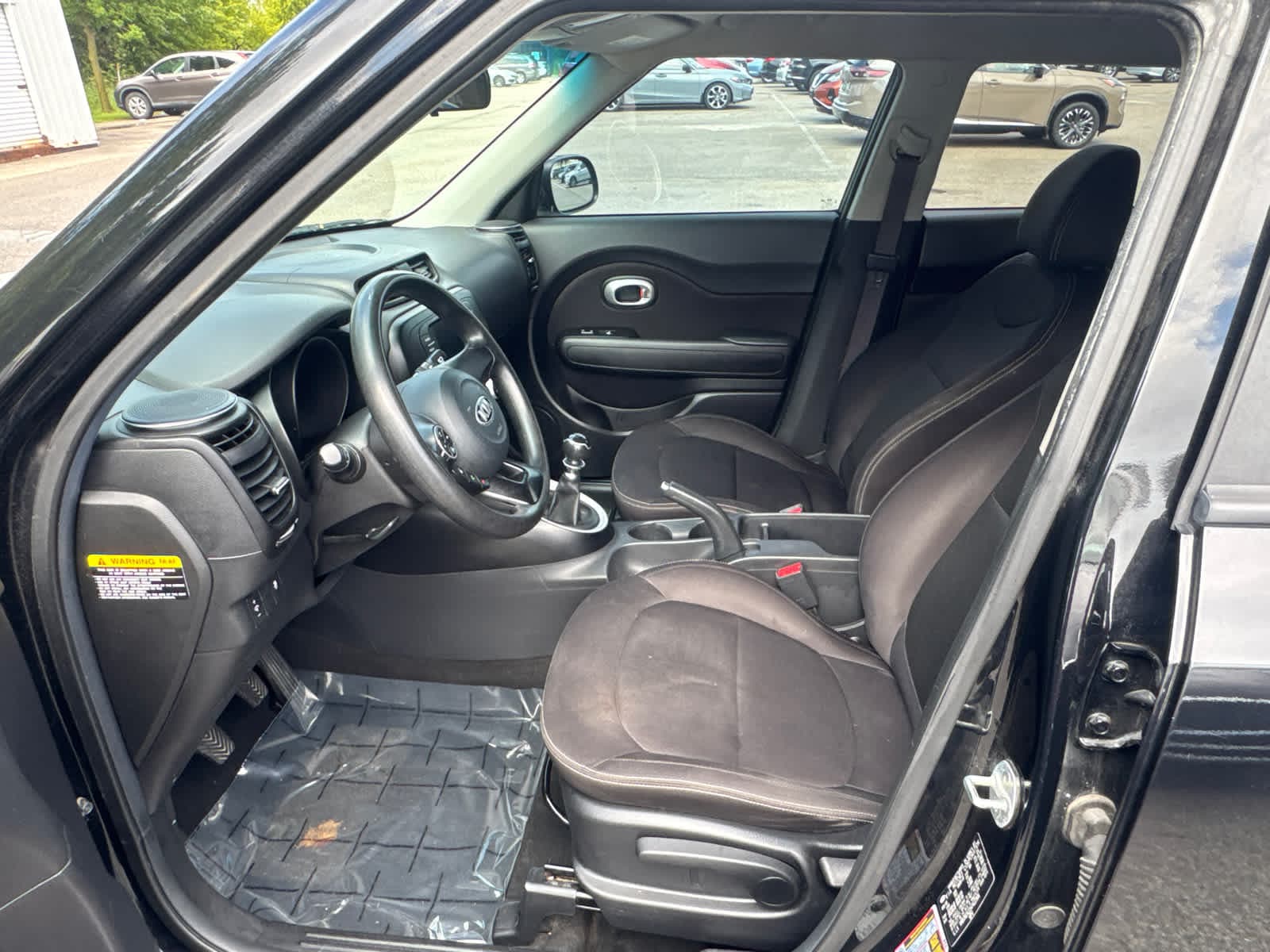 Thumbnail: 2017 Kia Soul - 16