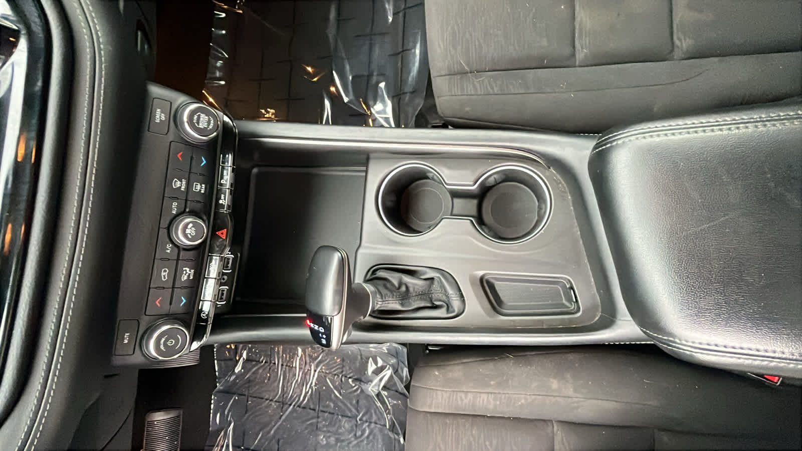 Thumbnail: 2021 Dodge Durango - 19