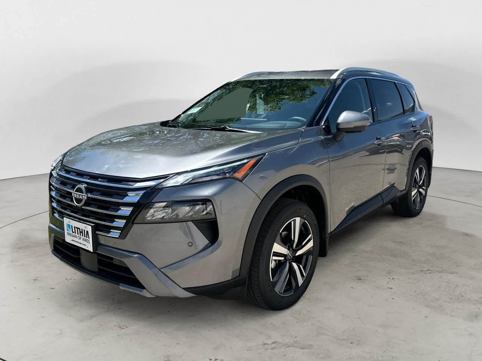2025 Nissan Rogue SL -
                  Ames, IA