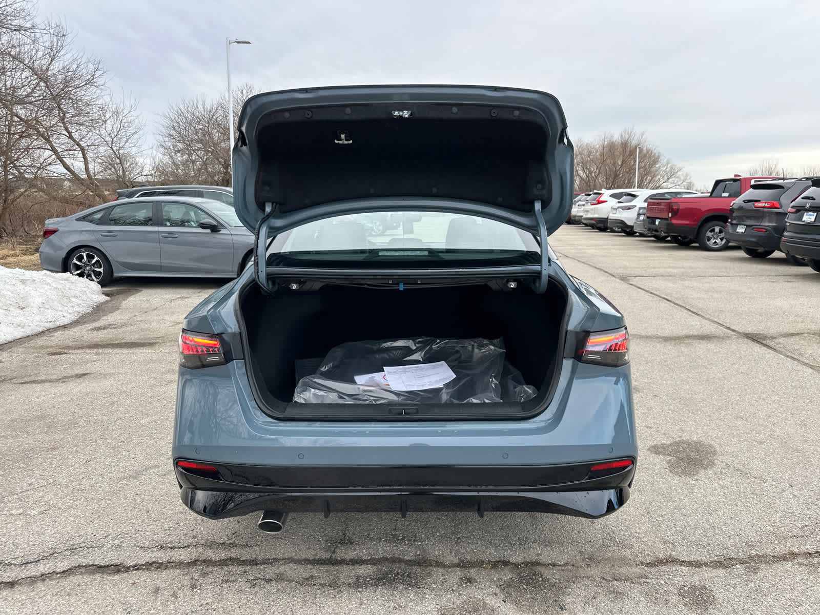 Thumbnail: 2026 Nissan Sentra - 9