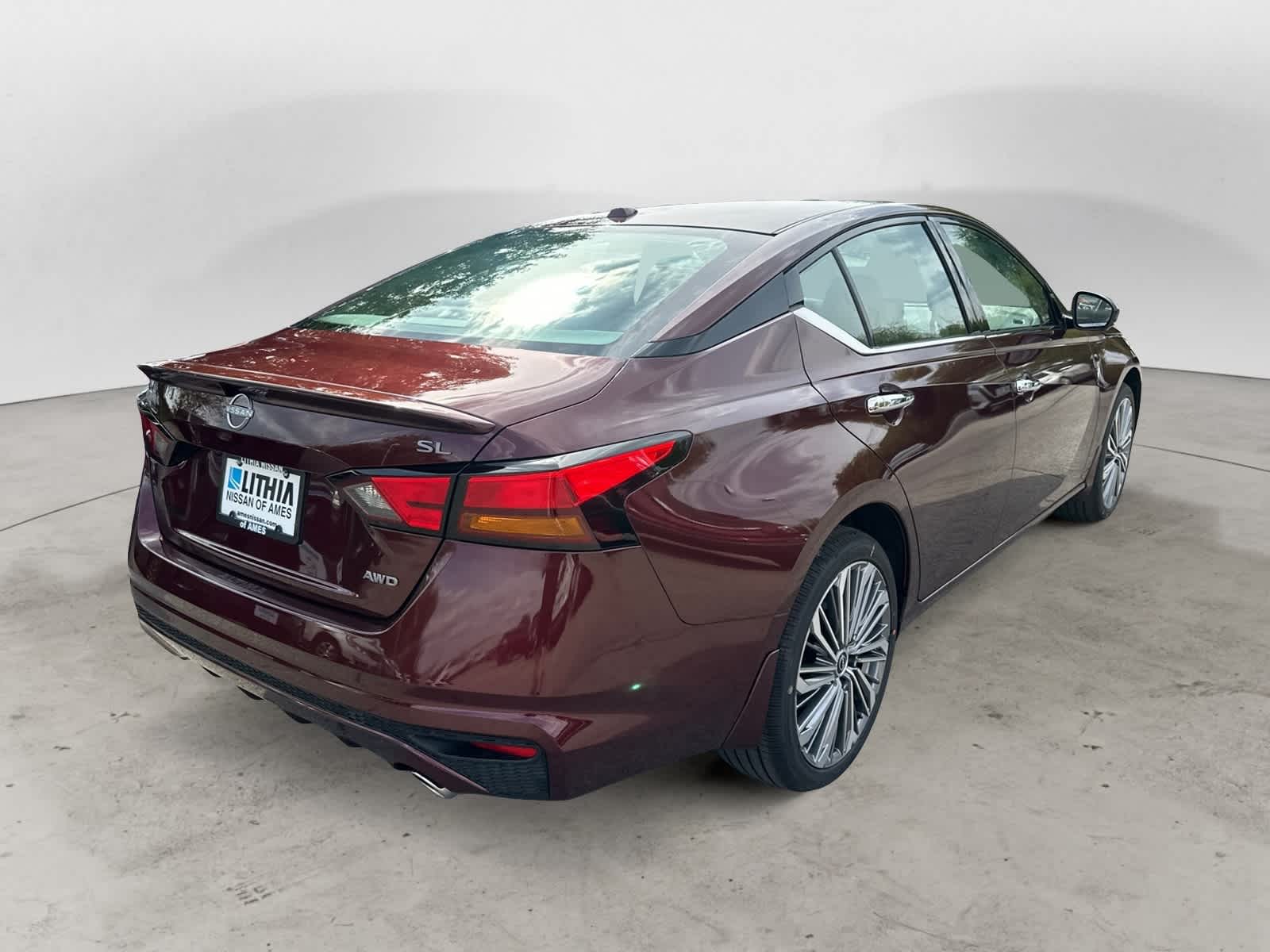 Thumbnail: 2025 Nissan Altima - 3