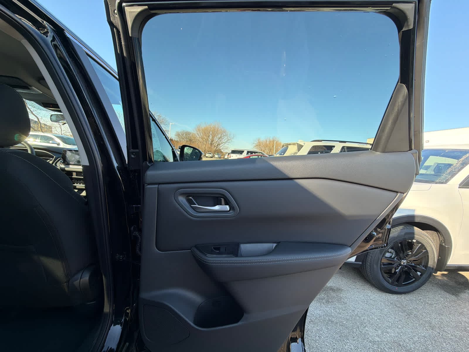 Thumbnail: 2026 Nissan Rogue - 9