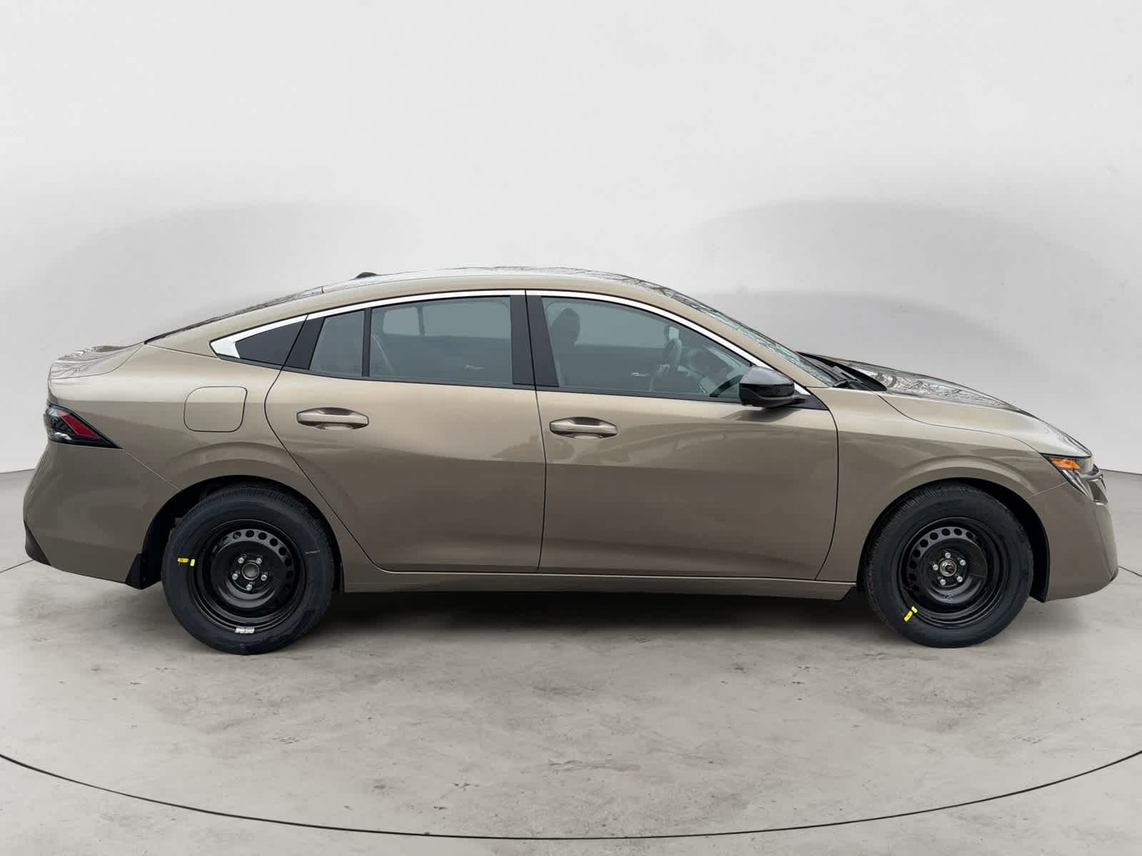 Thumbnail: 2026 Nissan Sentra - 5