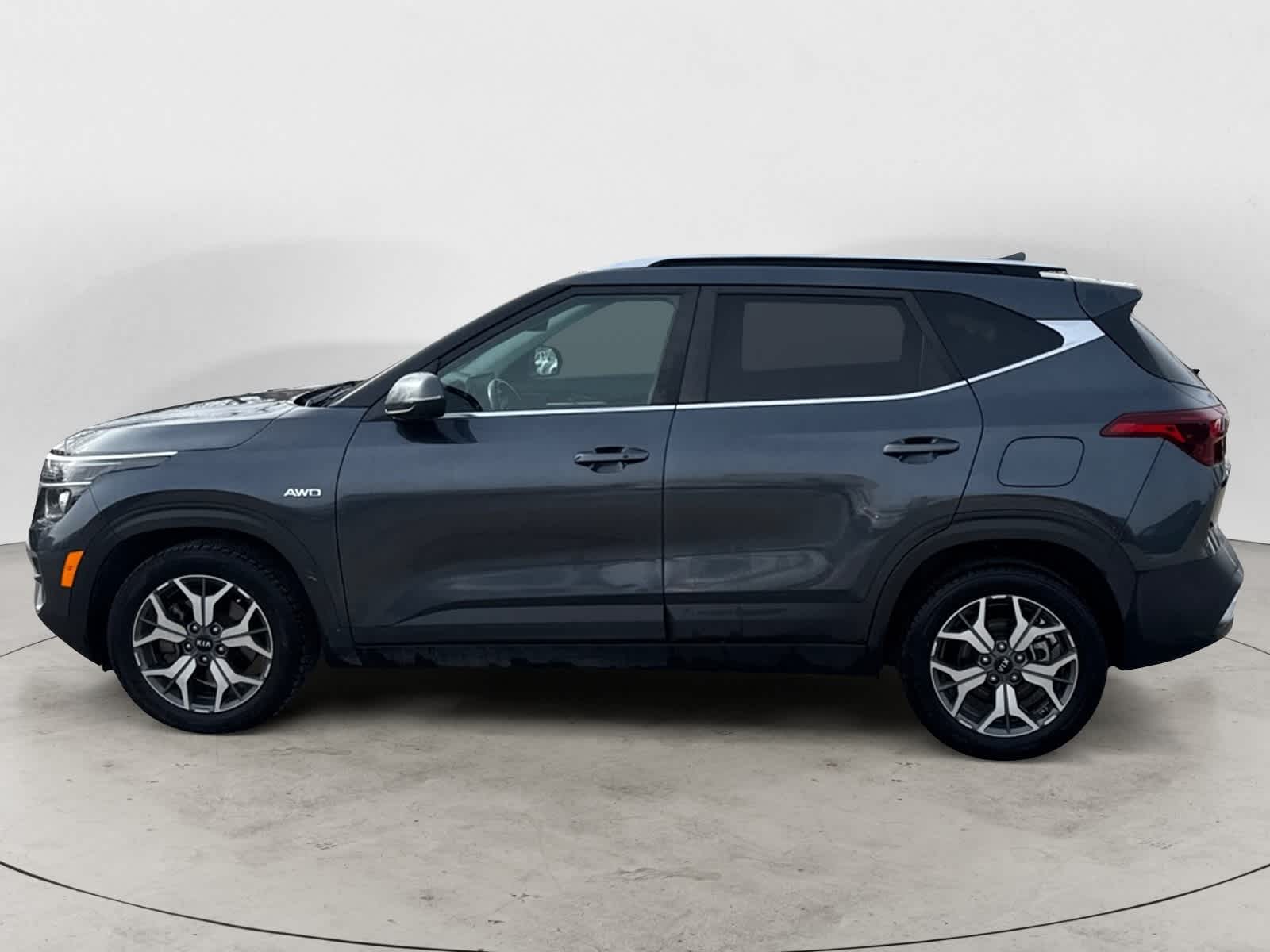 Thumbnail: 2021 Kia Seltos - 2