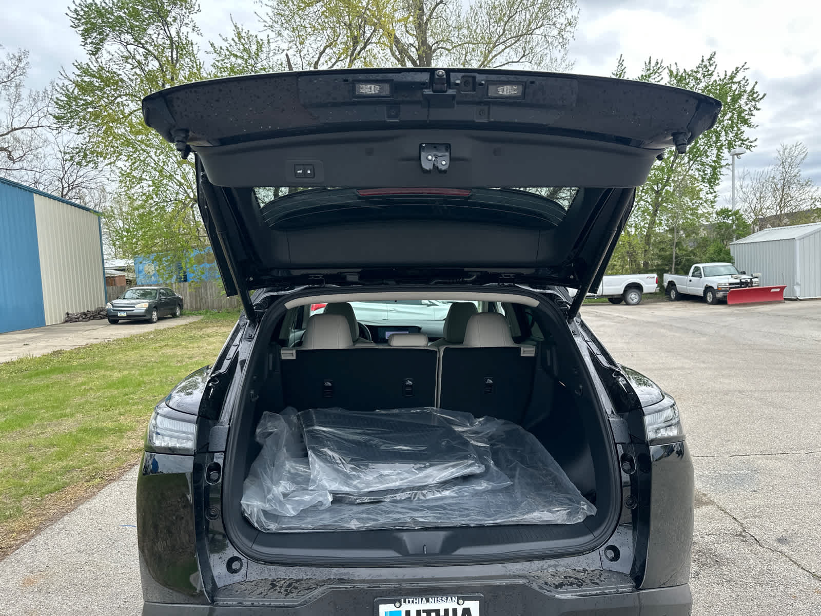 2025 Nissan Murano SV 10