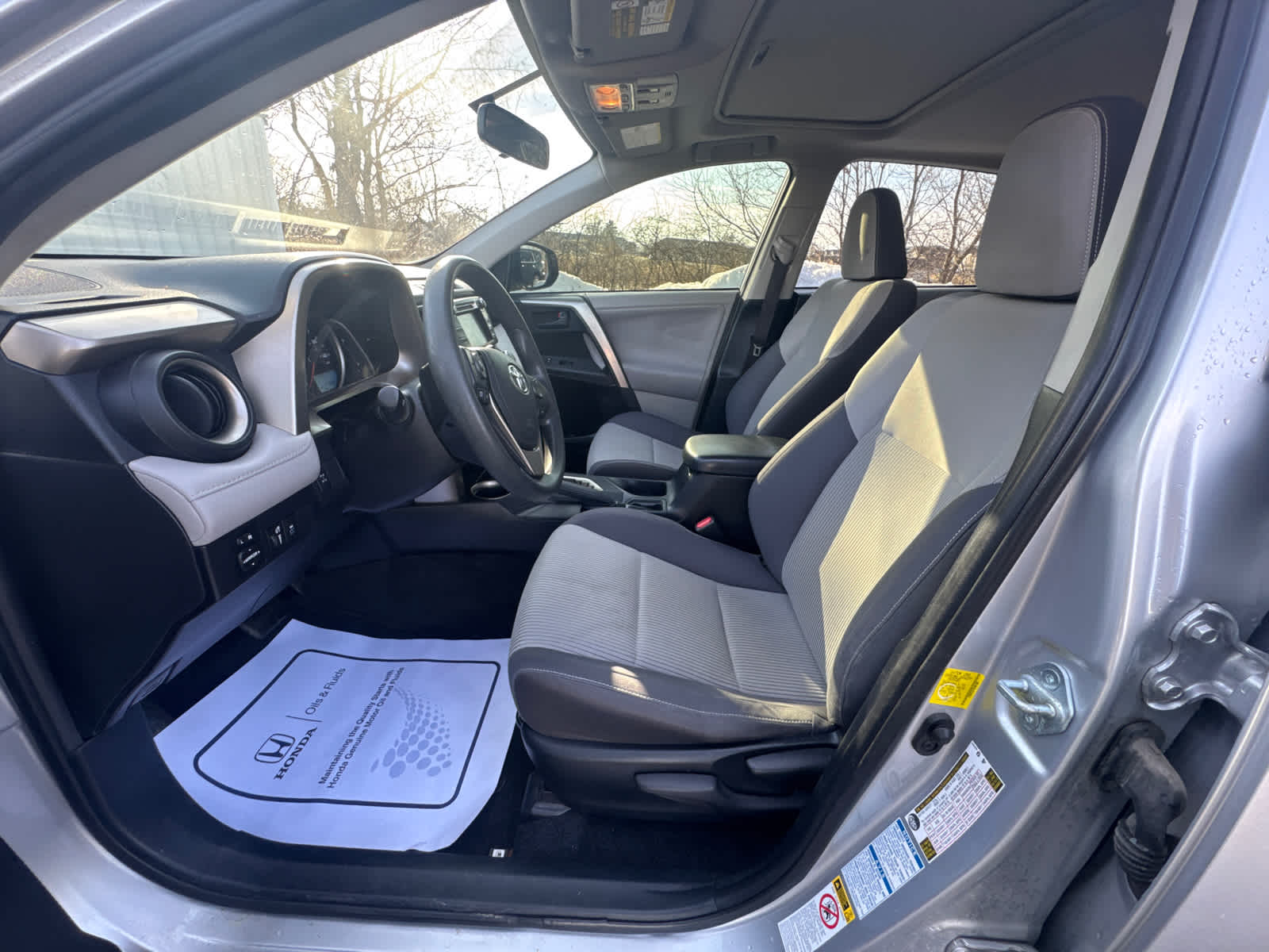 Thumbnail: 2013 Toyota RAV4 - 15