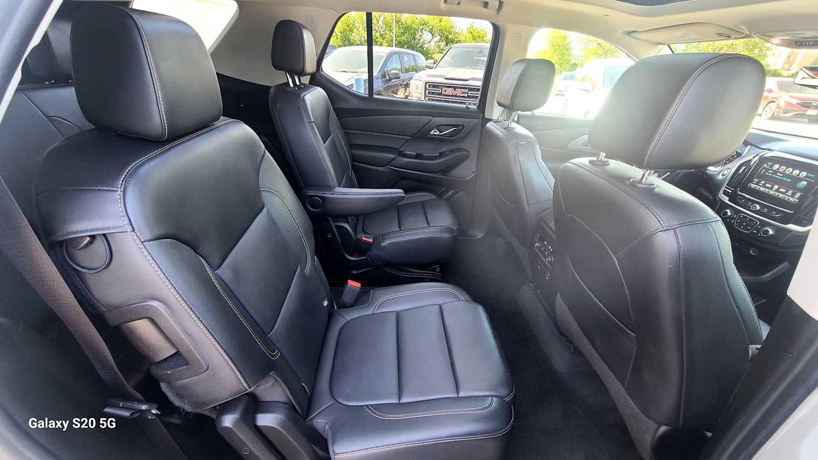 Thumbnail: 2019 Chevrolet Traverse - 23