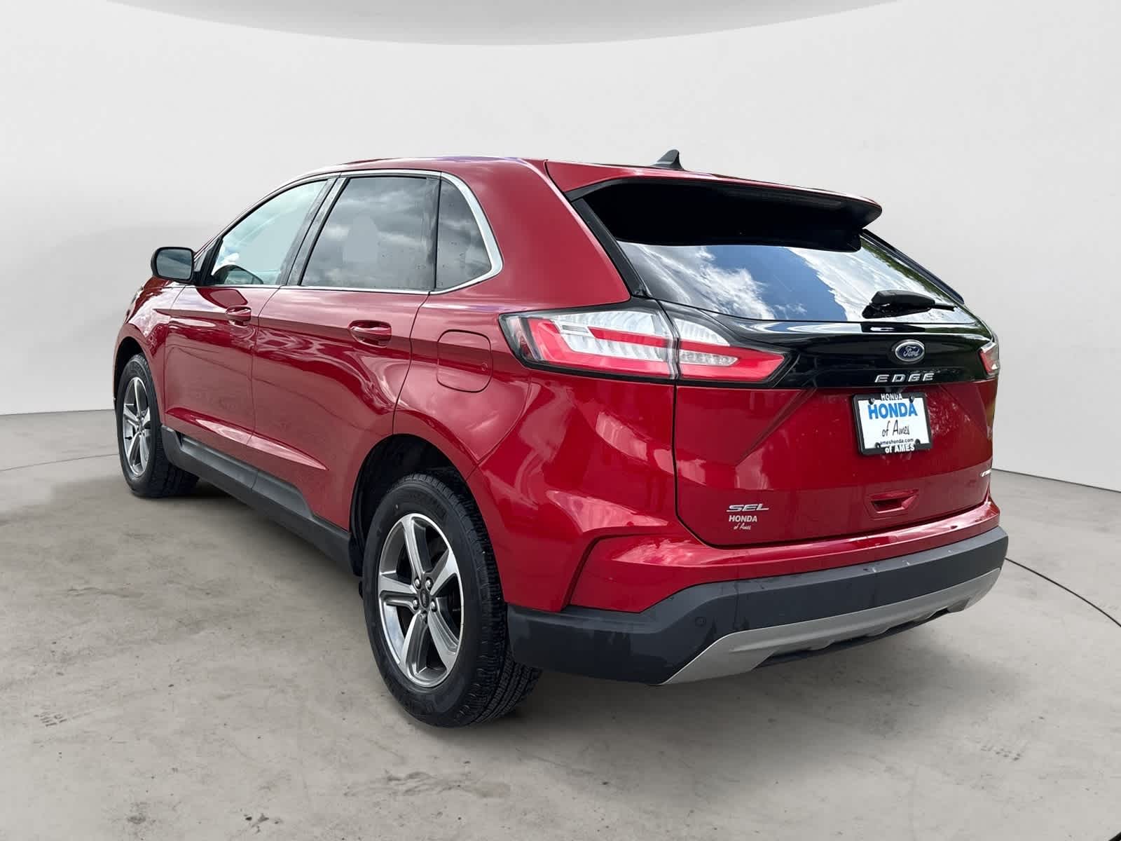 Thumbnail: 2023 Ford Edge - 10