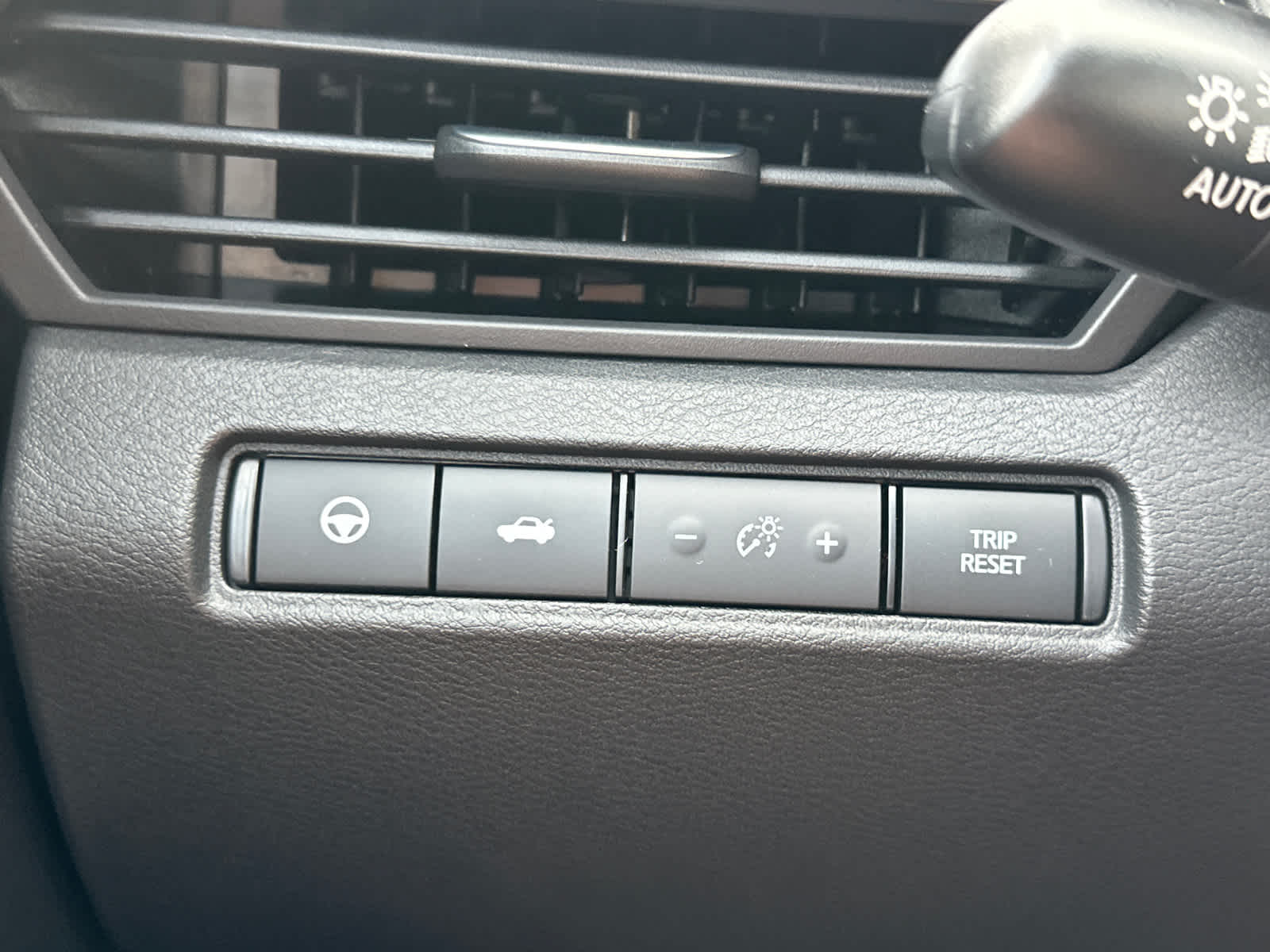 Thumbnail: 2025 Nissan Altima - 18