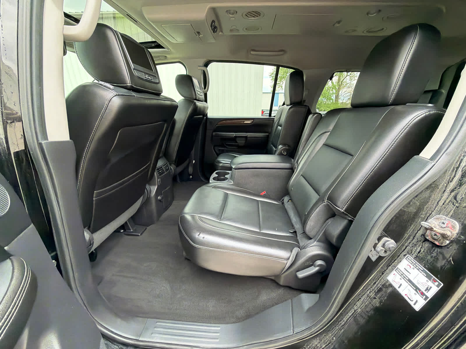 Thumbnail: 2013 Nissan Armada - 17