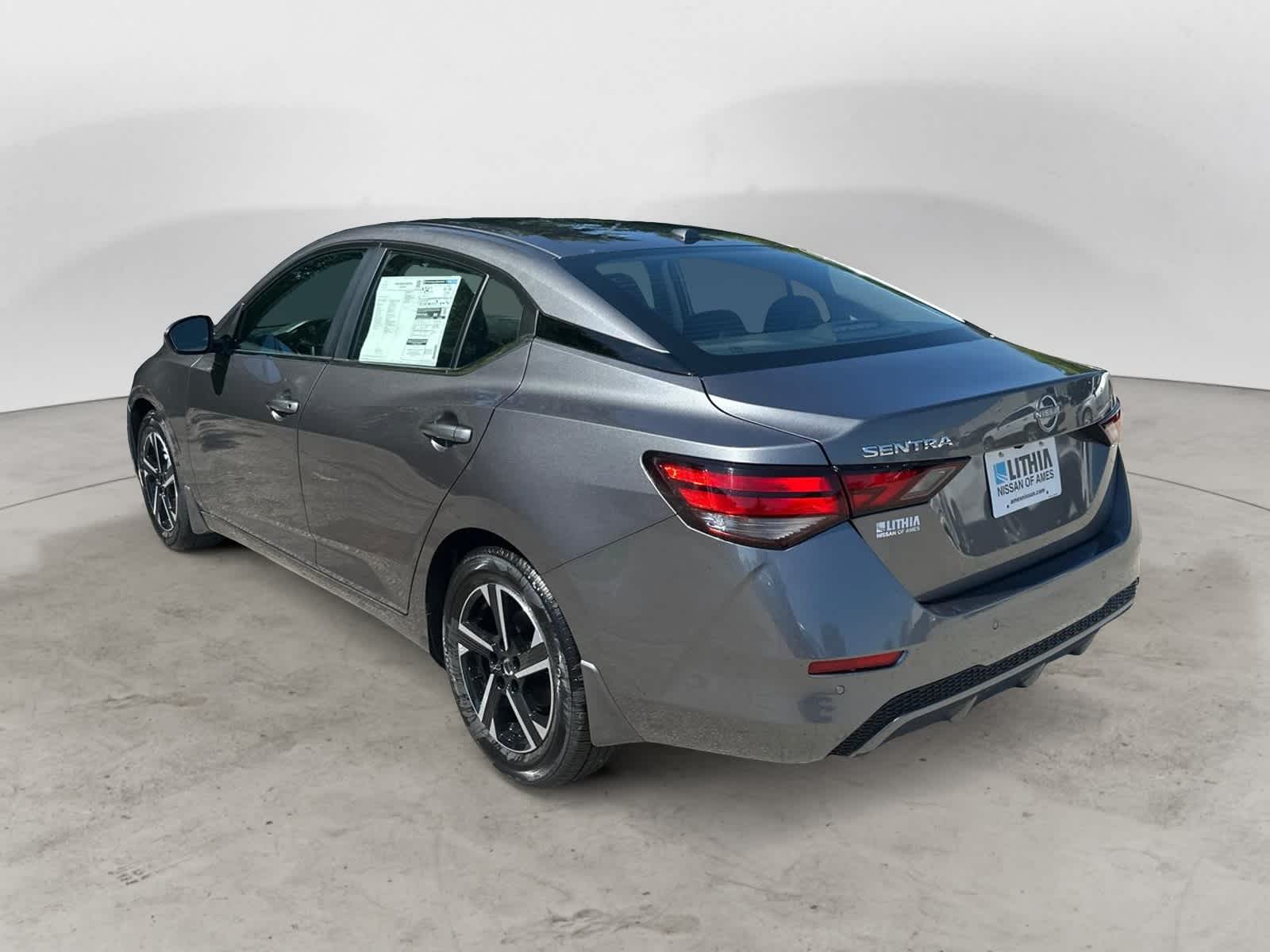 Thumbnail: 2025 Nissan Sentra - 2