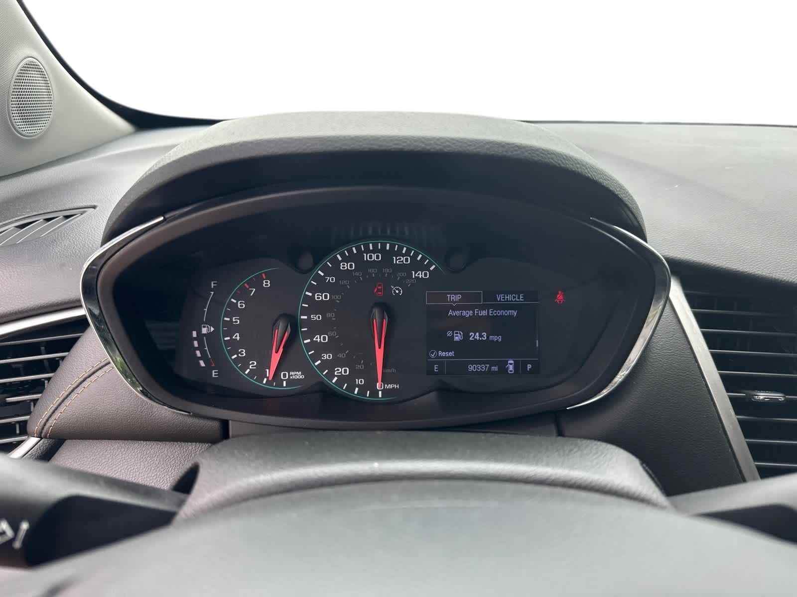 Thumbnail: 2020 Chevrolet Trax - 15
