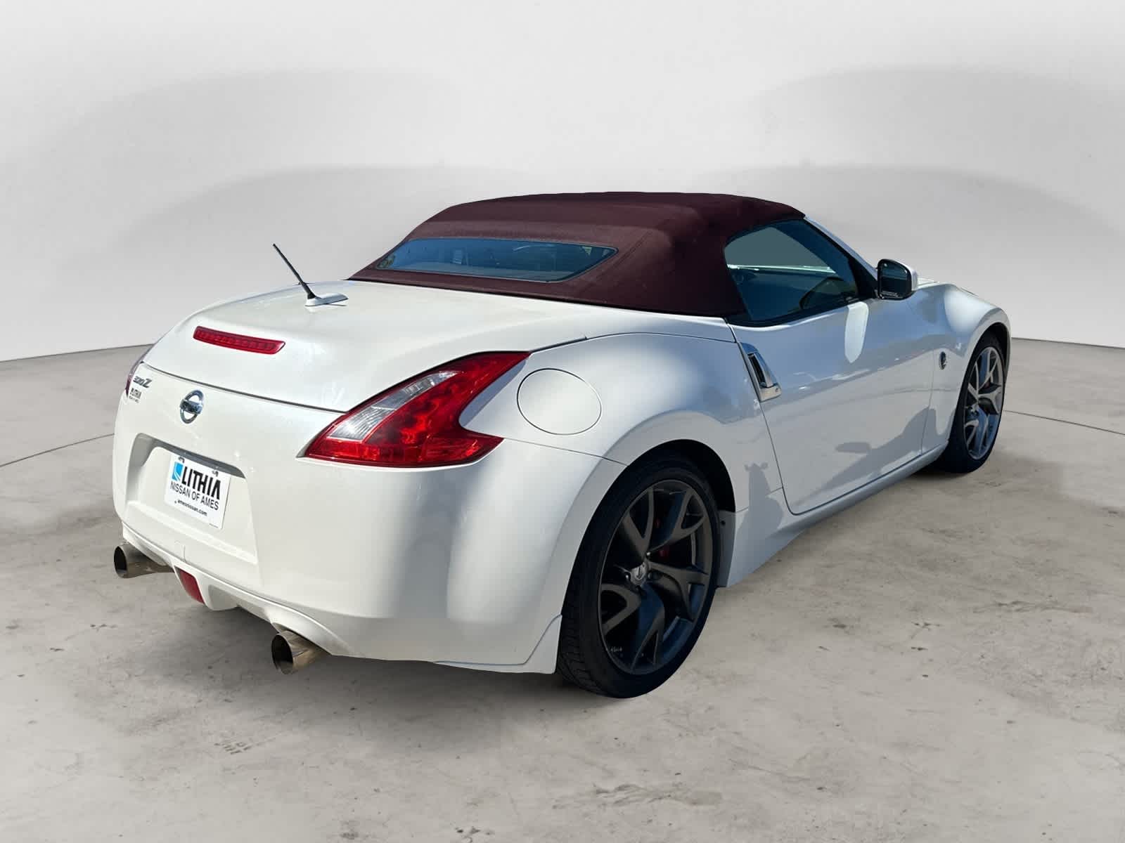 Thumbnail: 2014 Nissan Z - 3
