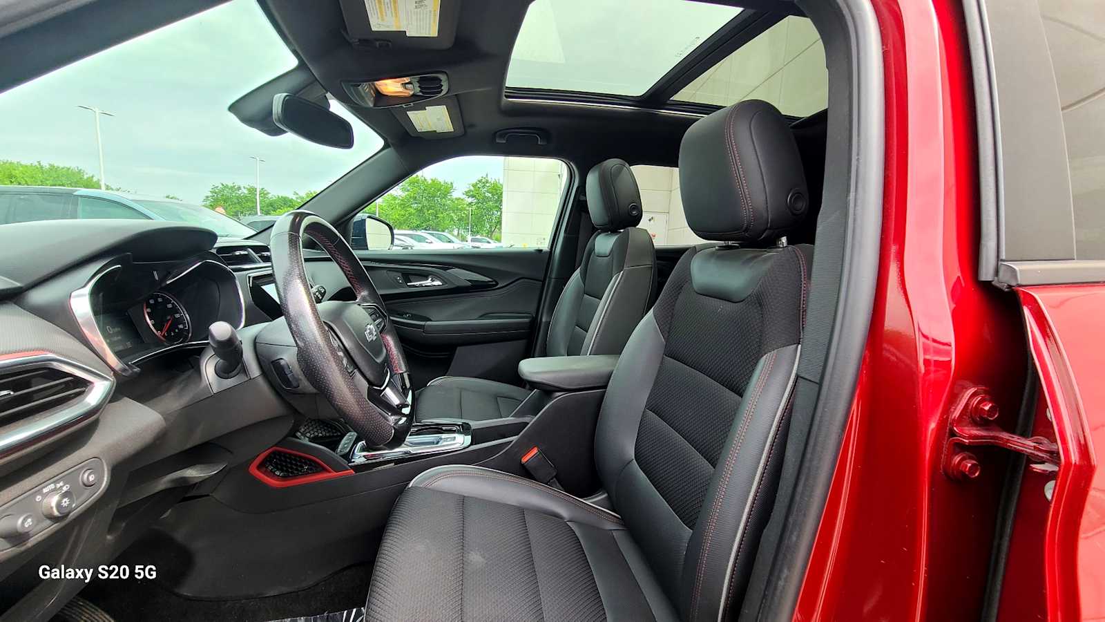 Thumbnail: 2021 Chevrolet TrailBlazer - 16