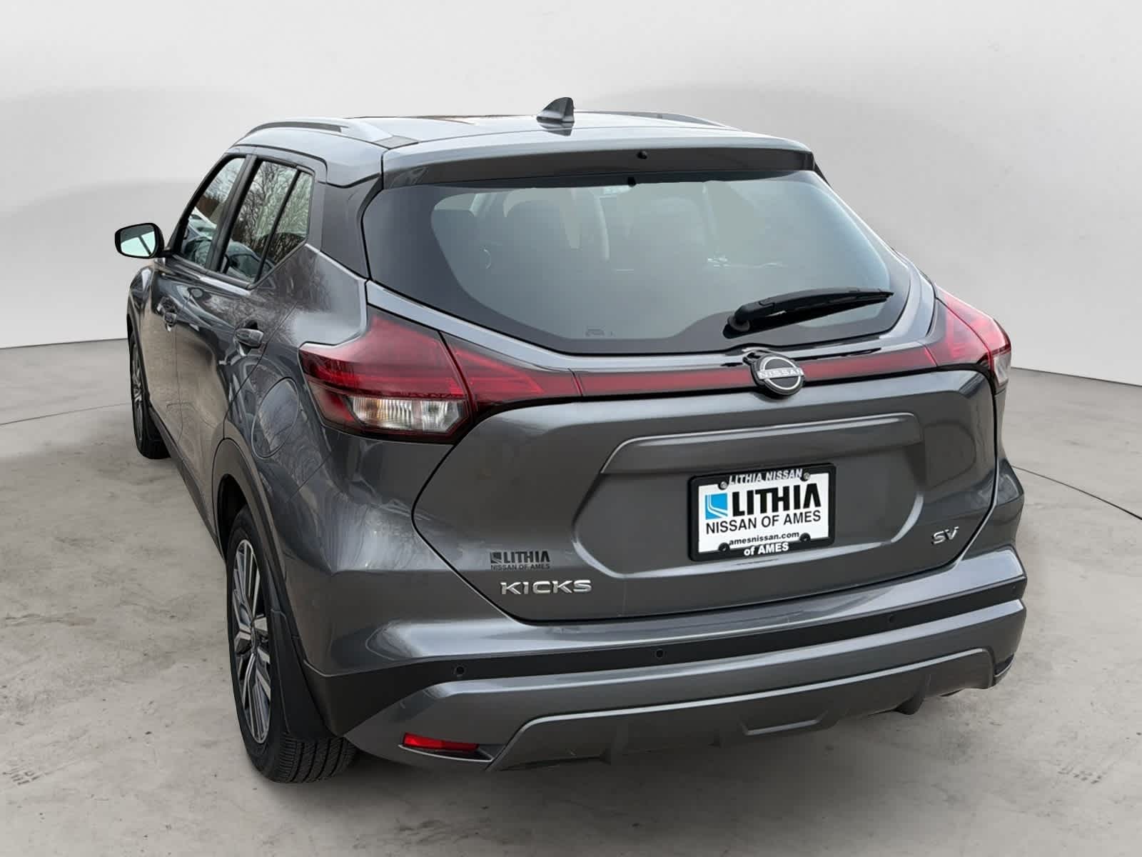 Thumbnail: 2023 Nissan Kicks - 3