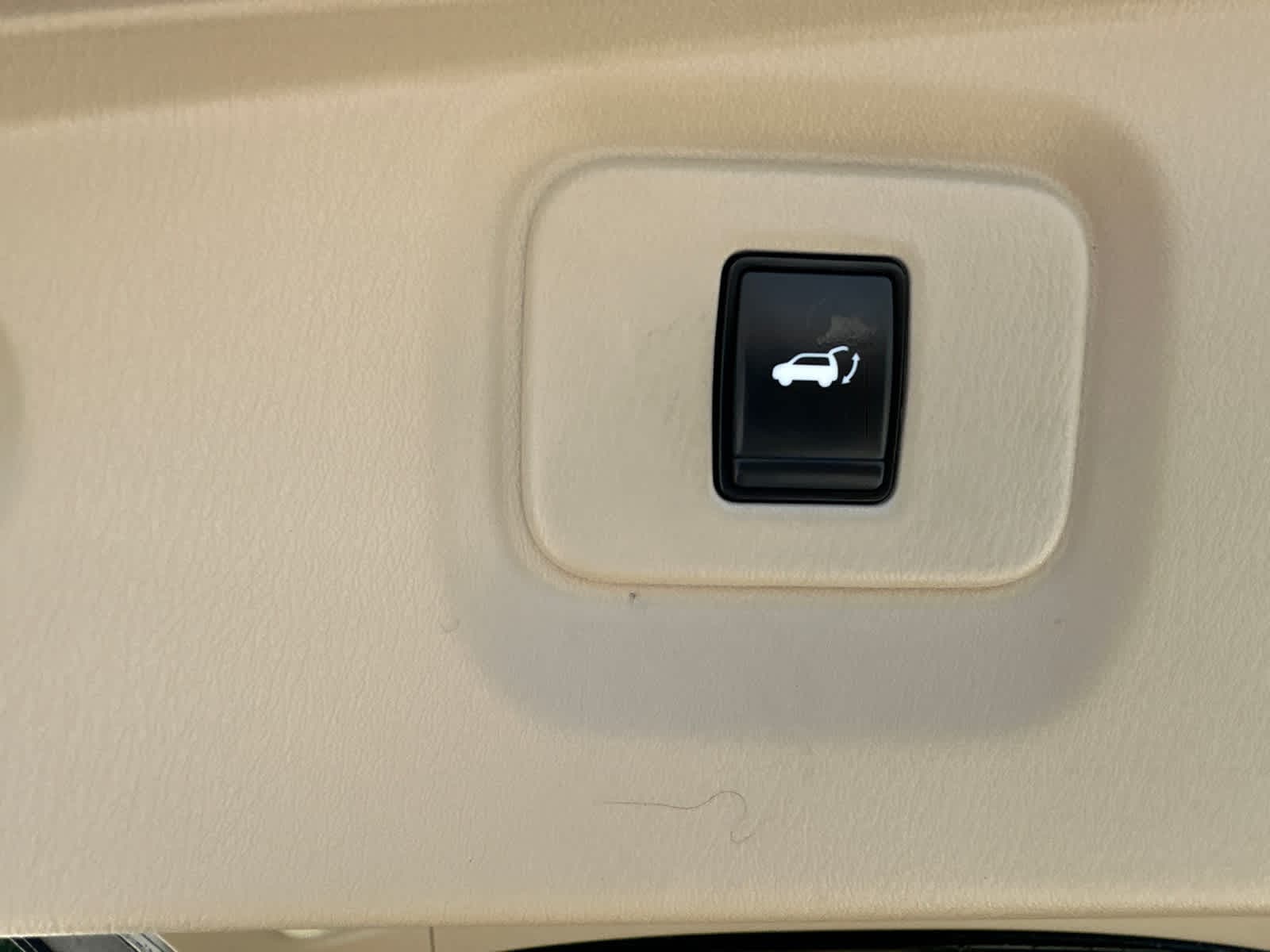 Thumbnail: 2018 Nissan Pathfinder - 10