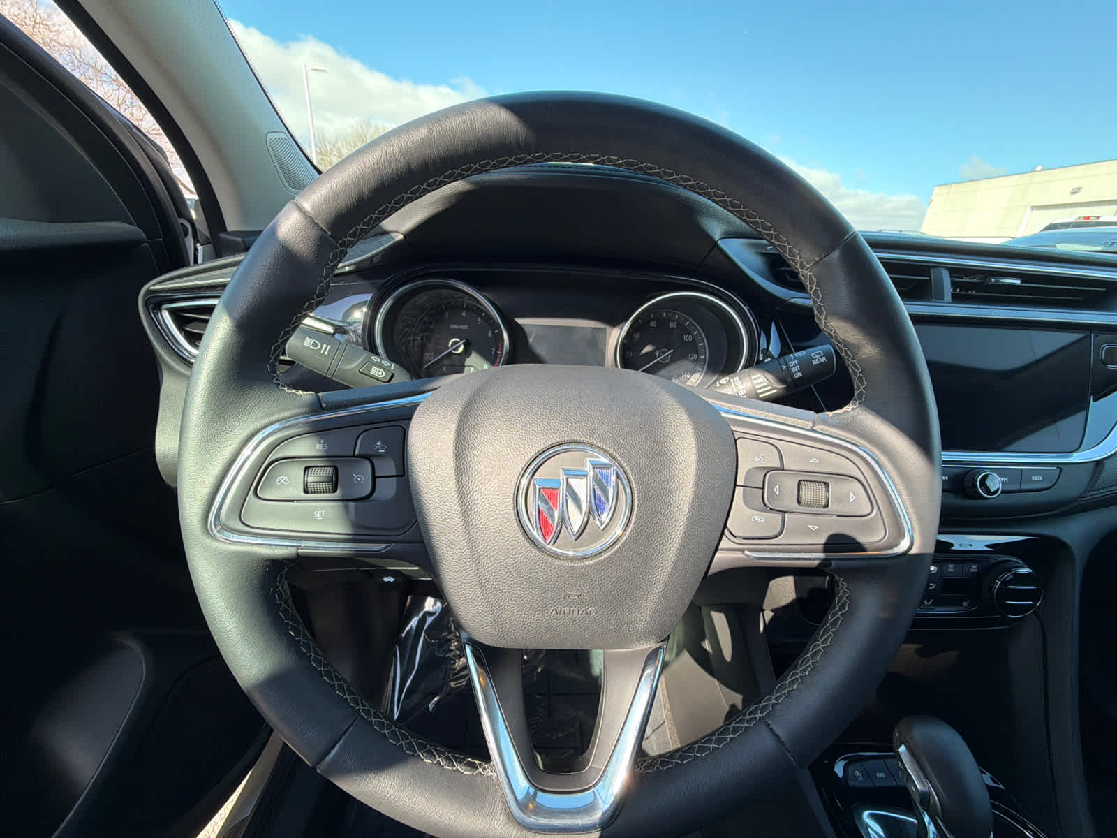 Thumbnail: 2023 Buick Encore GX - 20