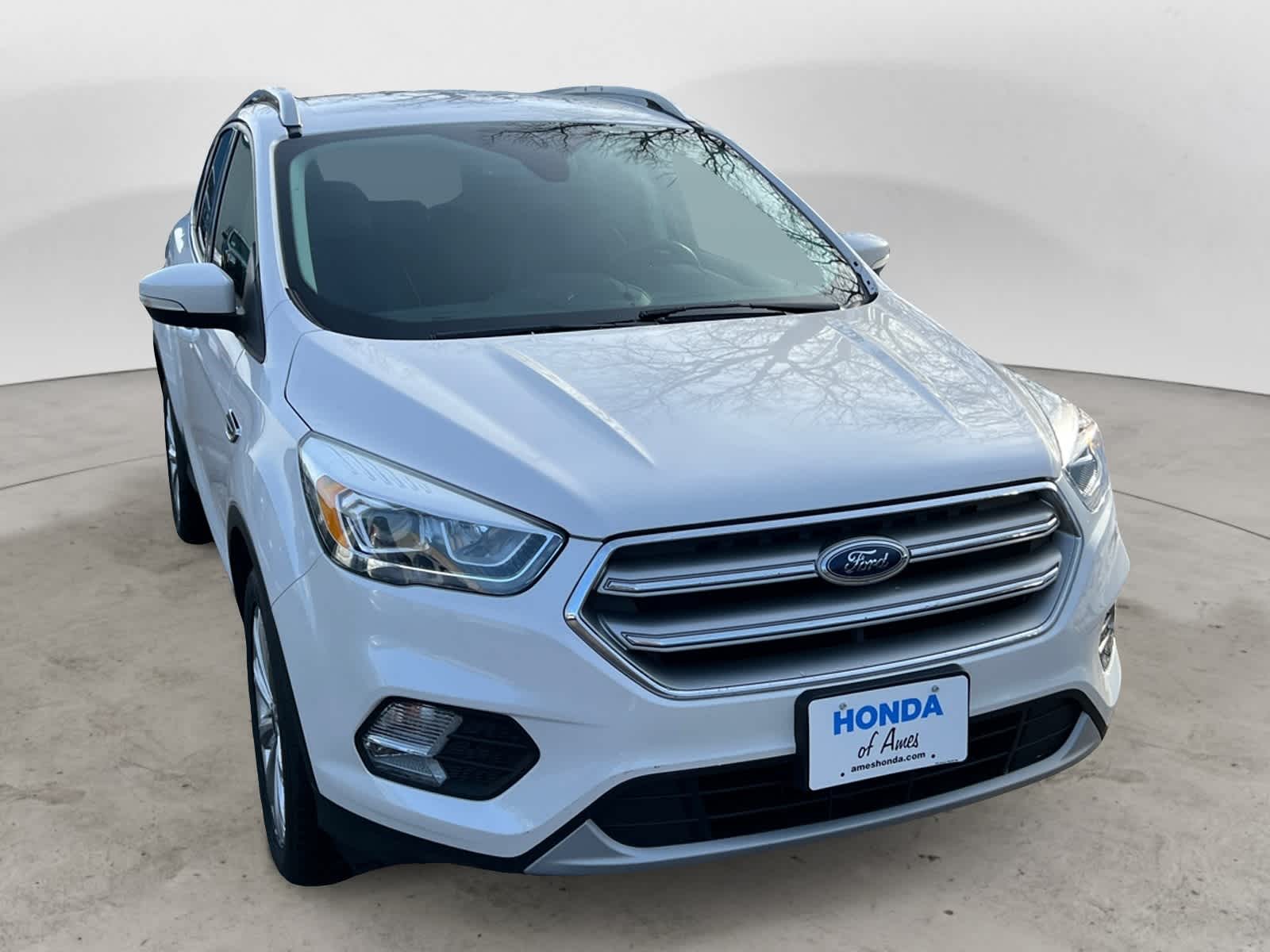 Thumbnail: 2017 Ford Escape - 6