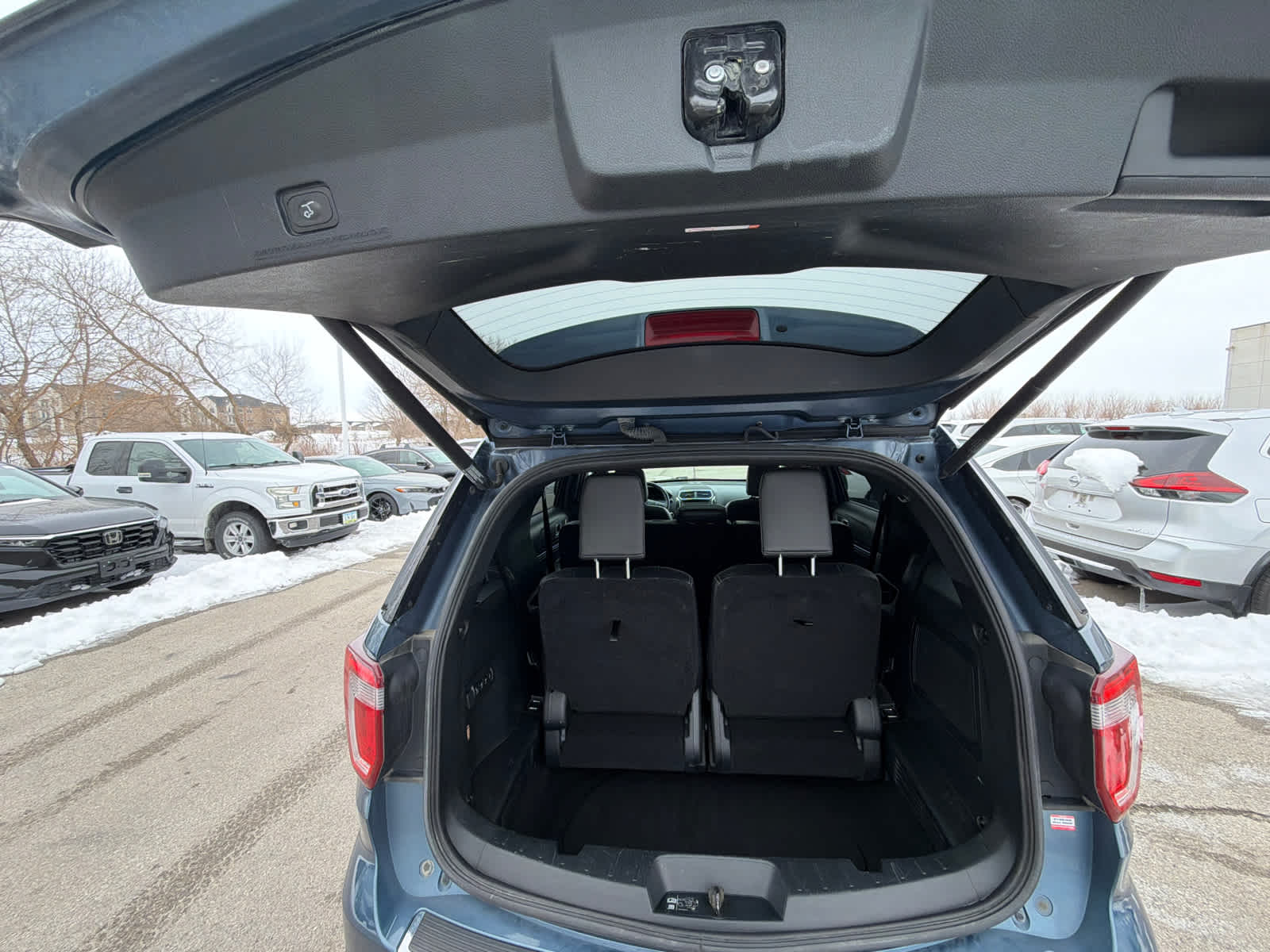 Thumbnail: 2018 Ford Explorer - 12