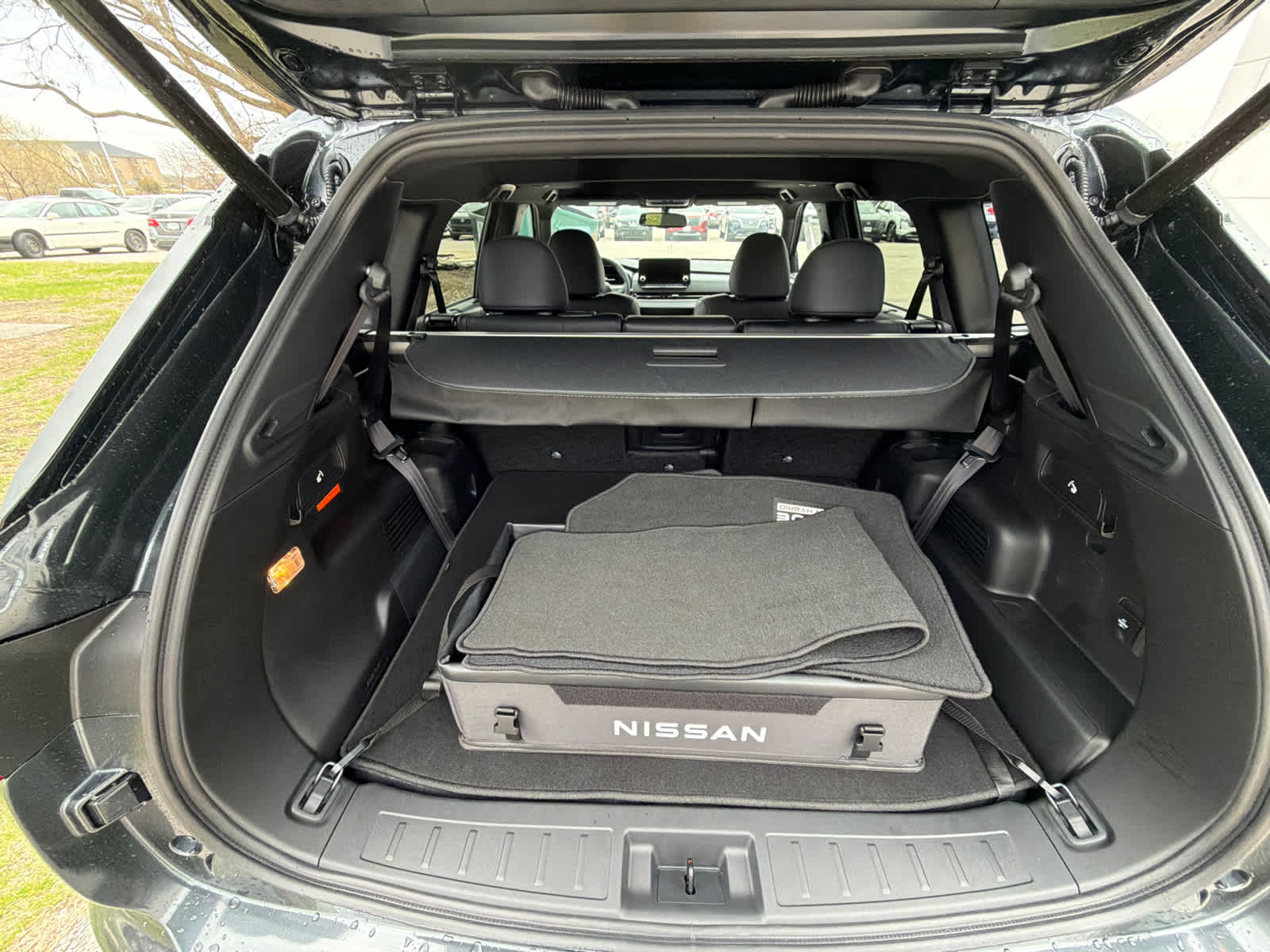 Thumbnail: 2026 Nissan Rogue - 12