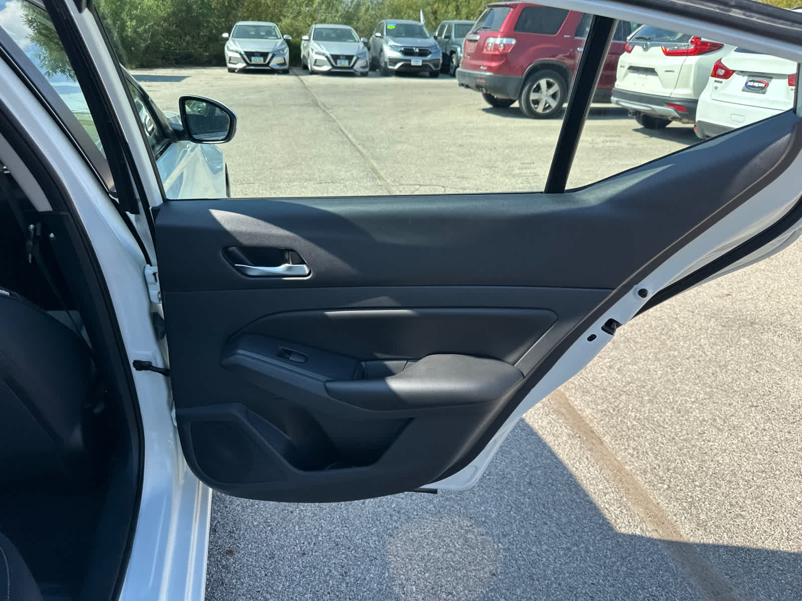 Thumbnail: 2022 Nissan Altima - 8