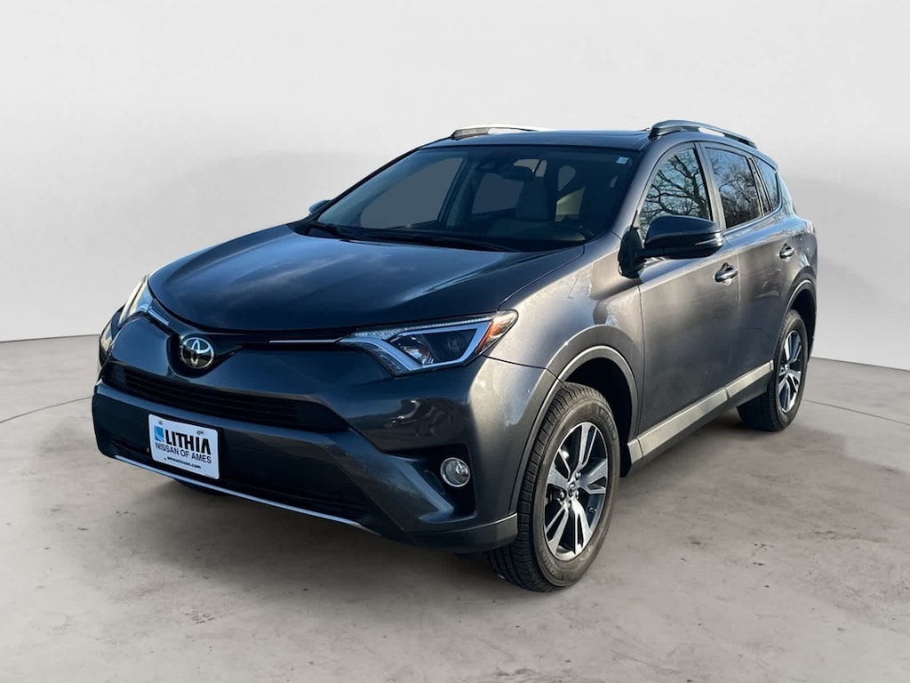 Used 2018 Toyota RAV4 XLE SUV