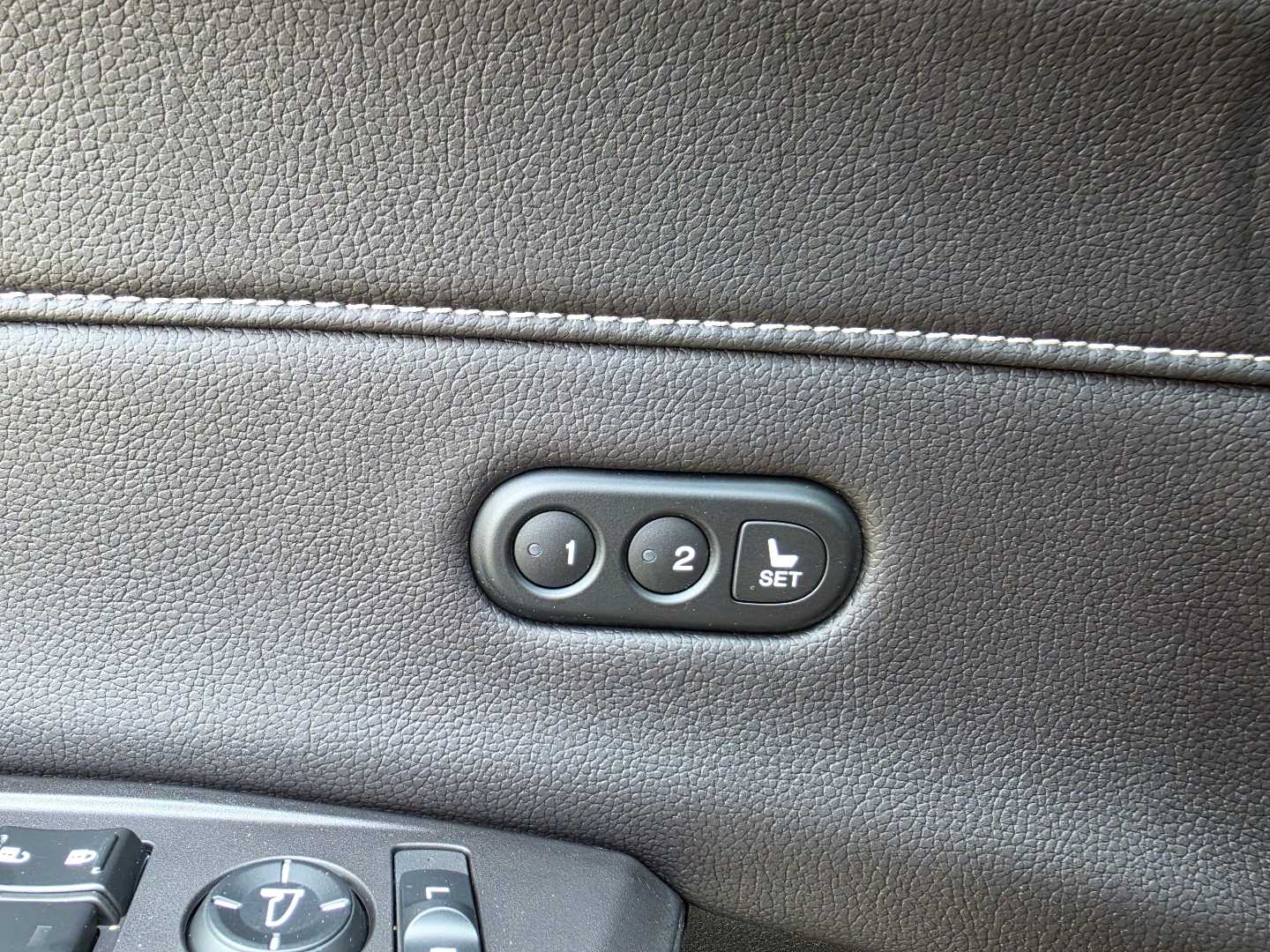 Thumbnail: 2021 Acura ILX - 16