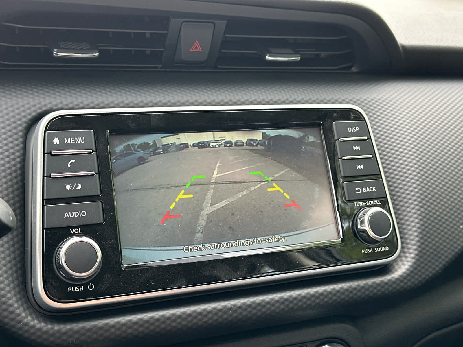 Thumbnail: 2025 Nissan Kicks - 18