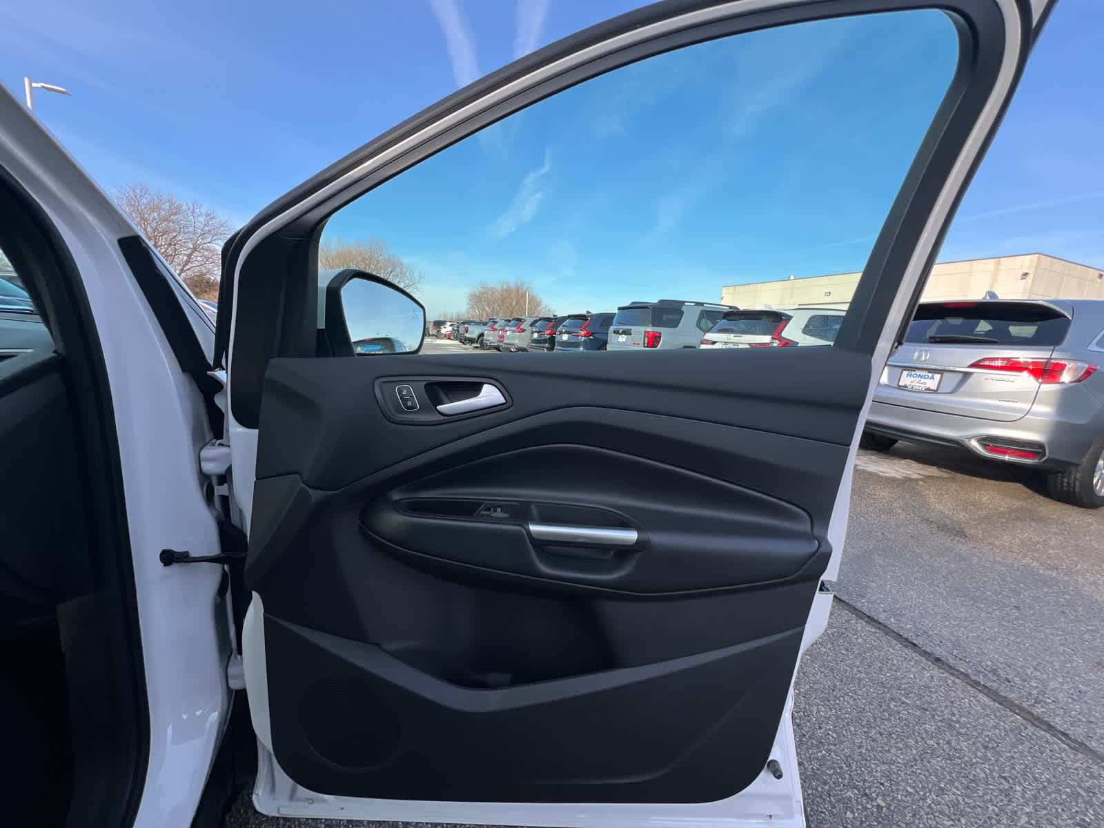 Thumbnail: 2017 Ford Escape - 7