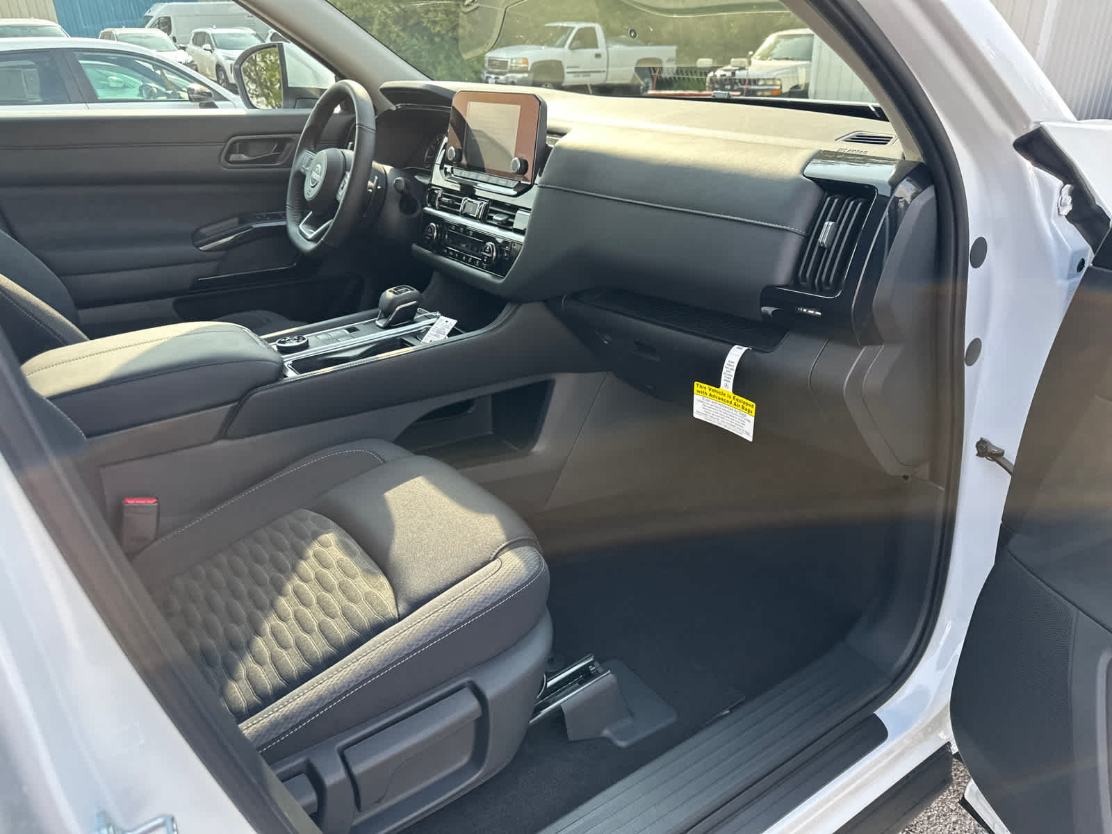 Thumbnail: 2025 Nissan Pathfinder - 7