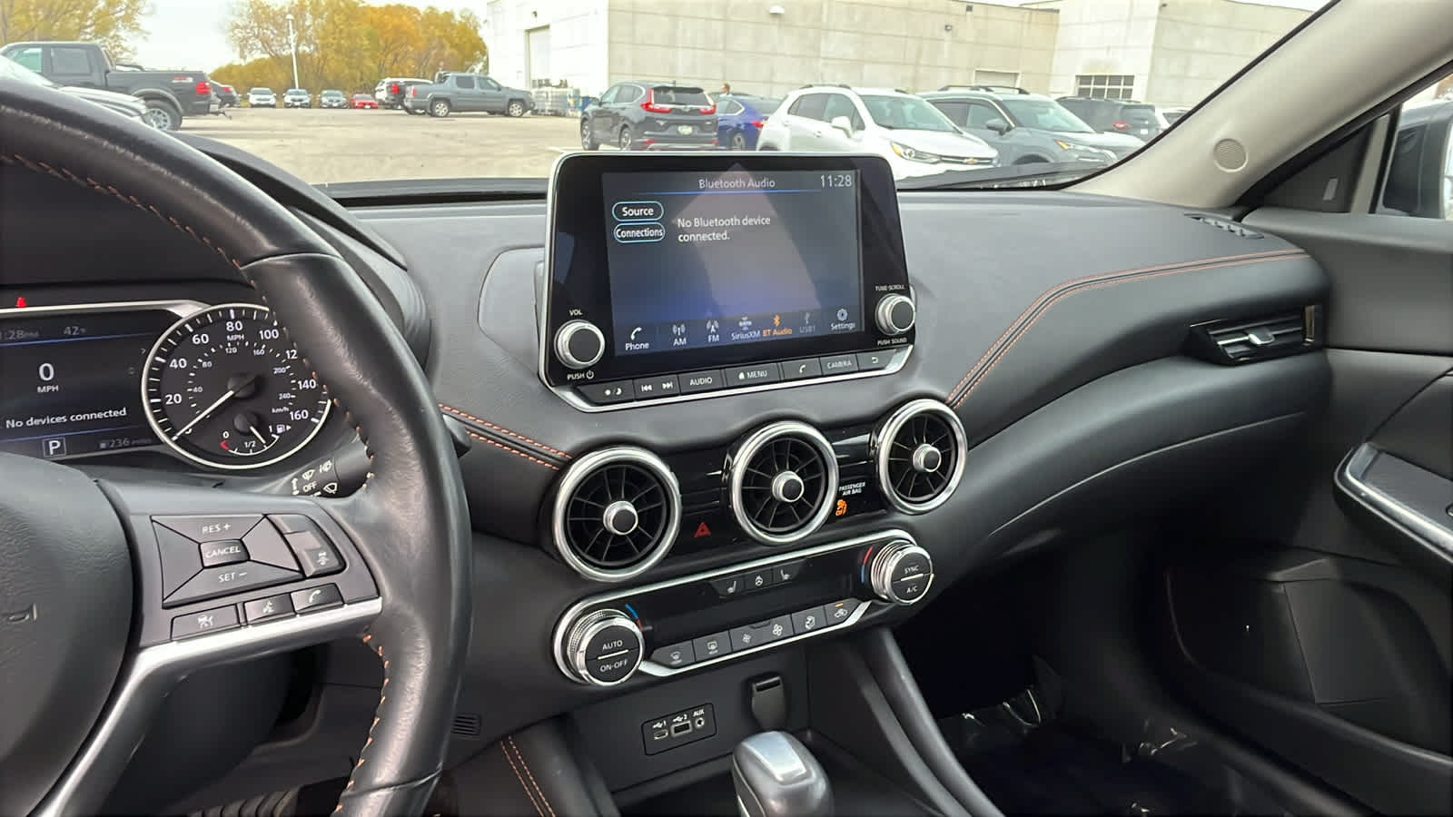 Thumbnail: 2022 Nissan Sentra - 17