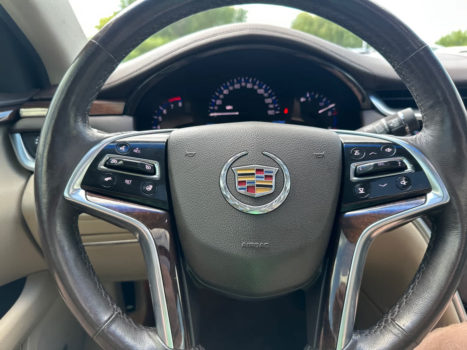 Thumbnail: 2014 Cadillac XTS - 22