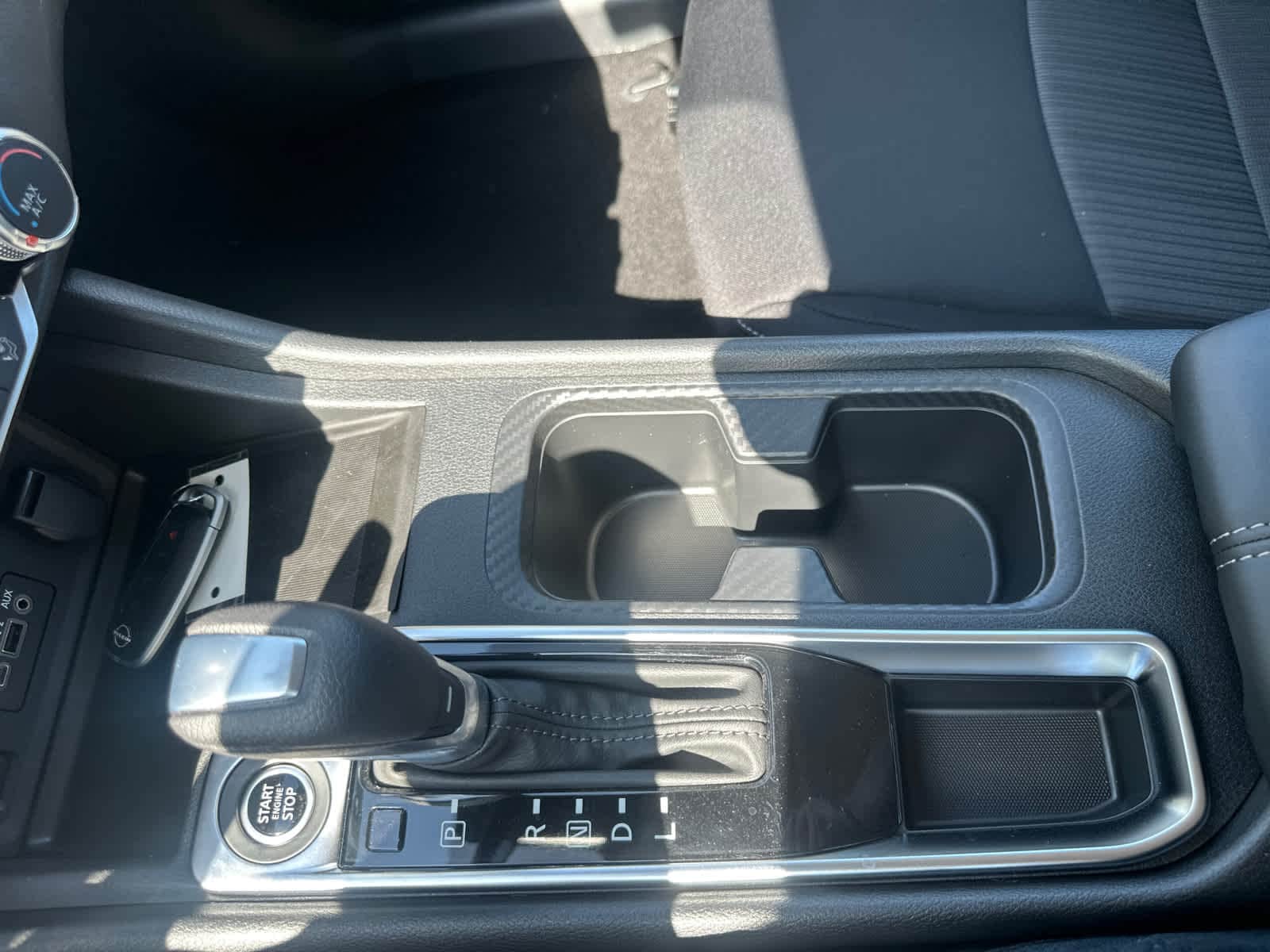 Thumbnail: 2025 Nissan Sentra - 25