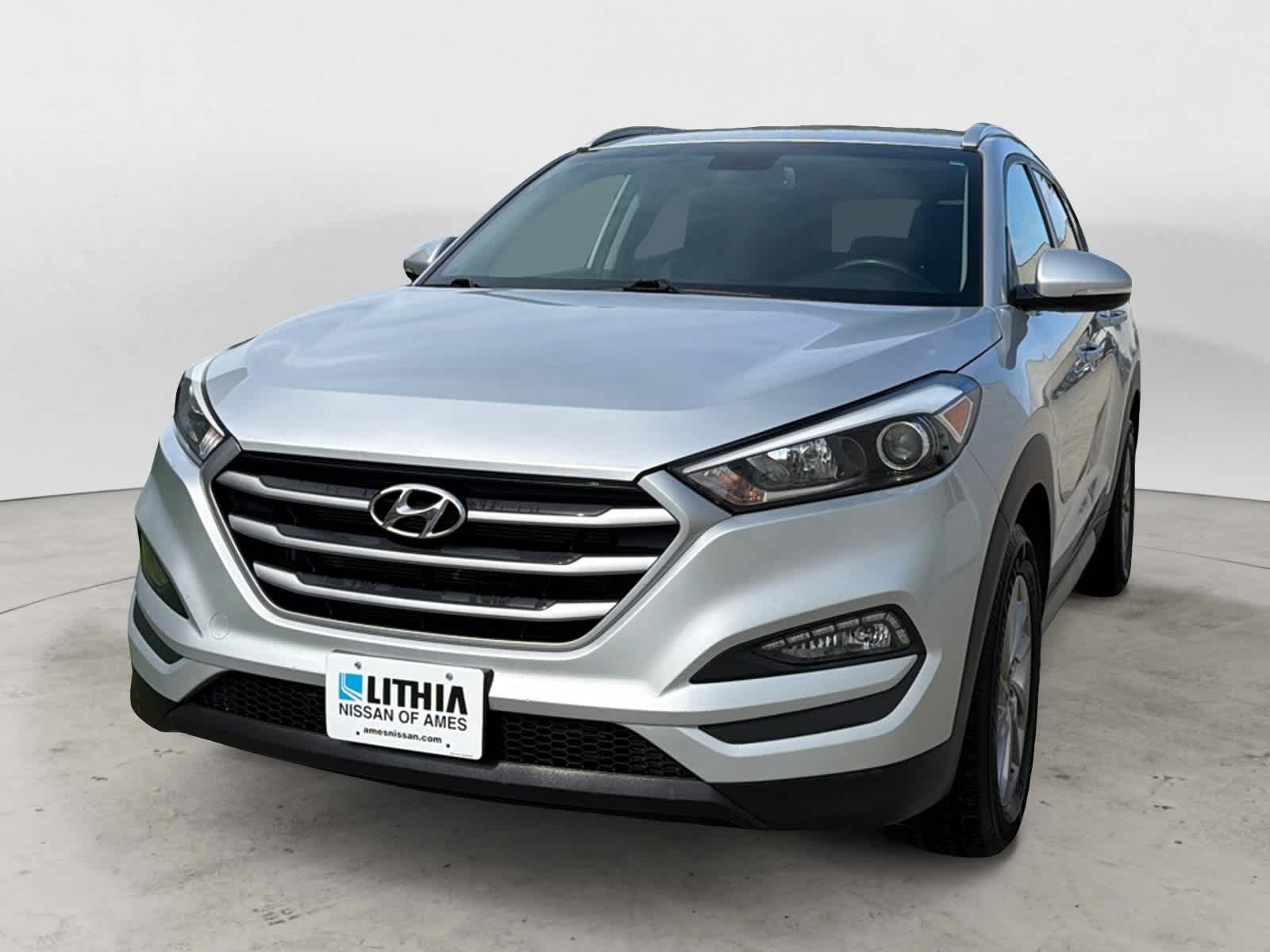 Thumbnail: 2017 Hyundai Tucson - 1