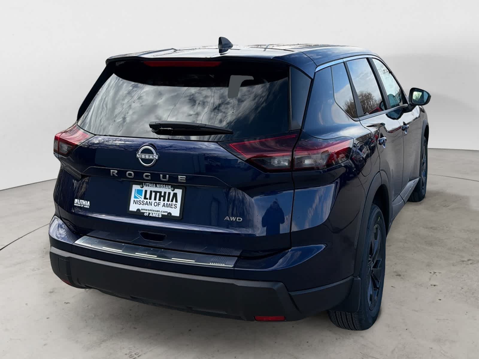 Thumbnail: 2026 Nissan Rogue - 4