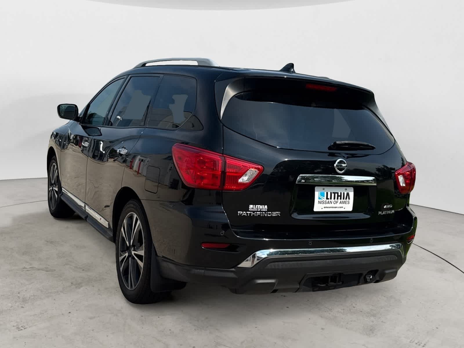 Thumbnail: 2020 Nissan Pathfinder - 4